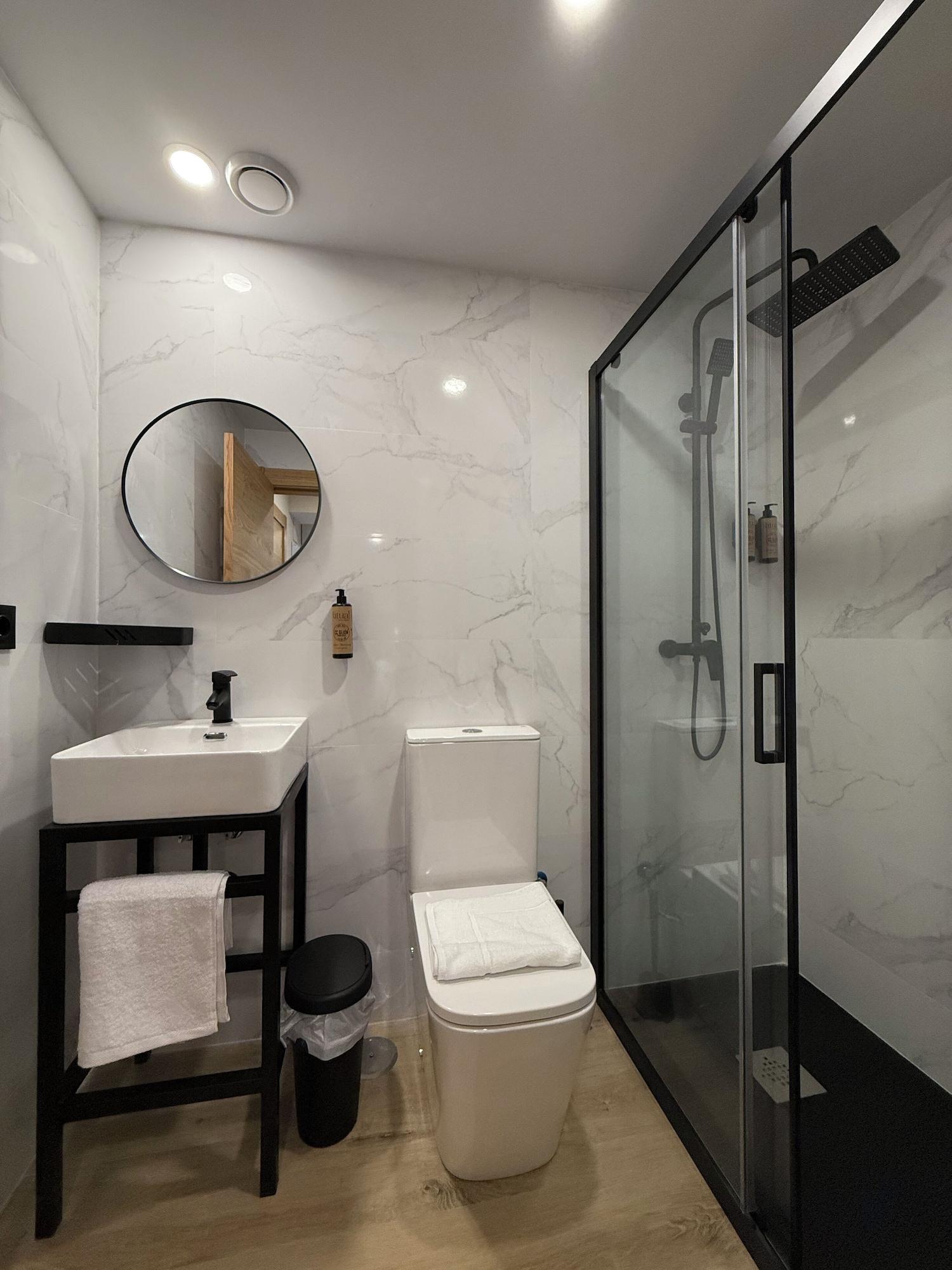 Equipamiento de Habitación CC Gijon