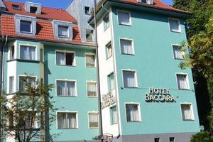 Alojamiento - Hotel Baccara