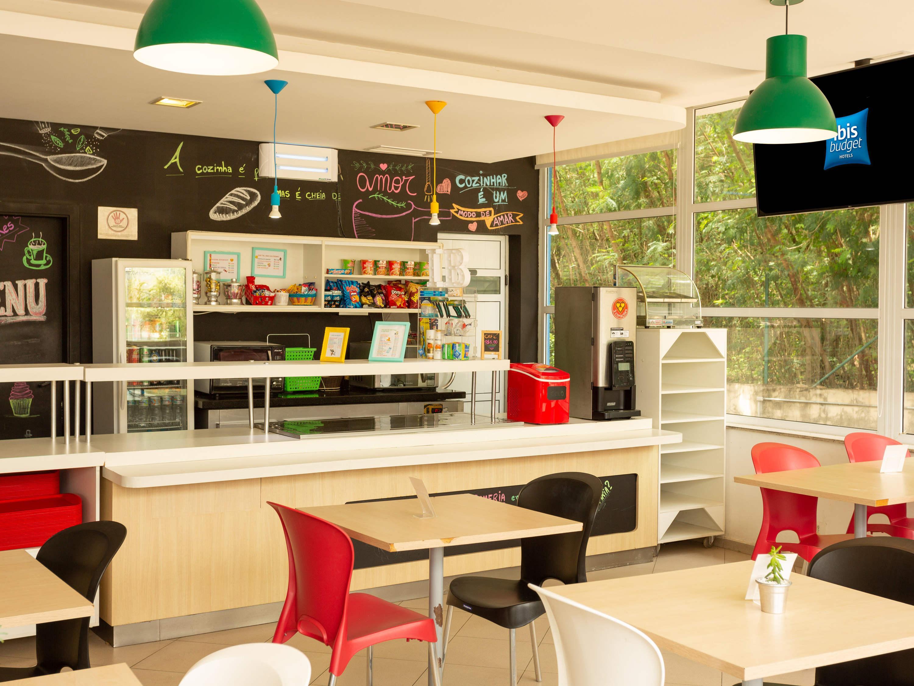 Bar/Salón ibis budget Piracicaba