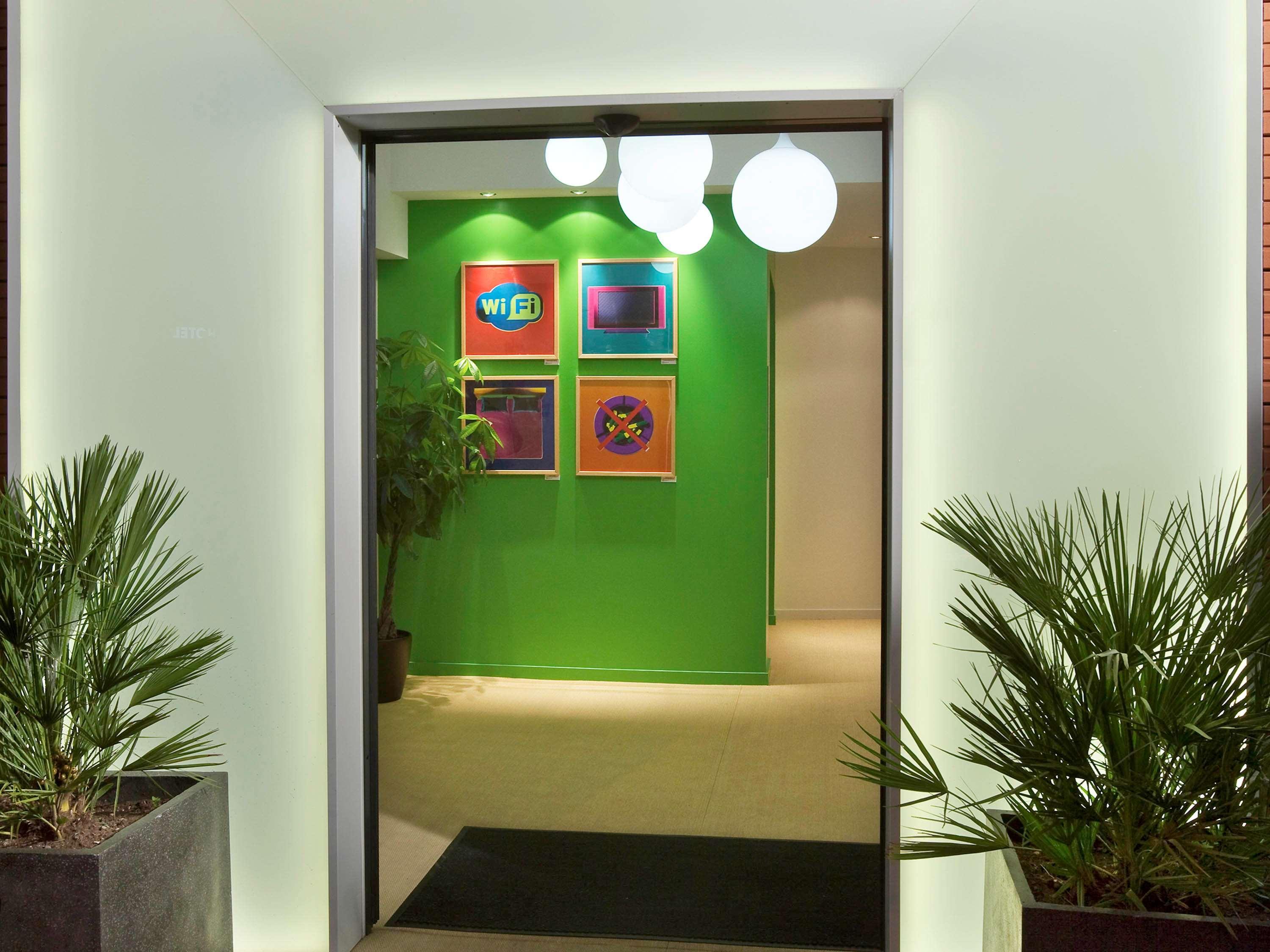 Vista Lobby ibis Styles Le Puy-en-Velay