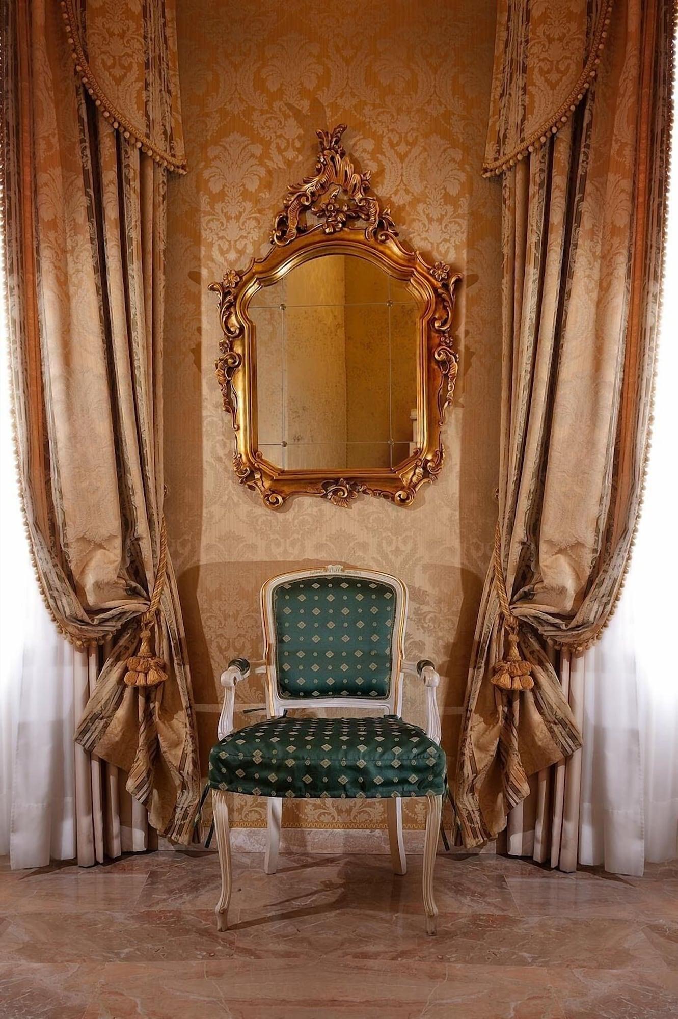 Set de Habitación Hotel Canaletto
