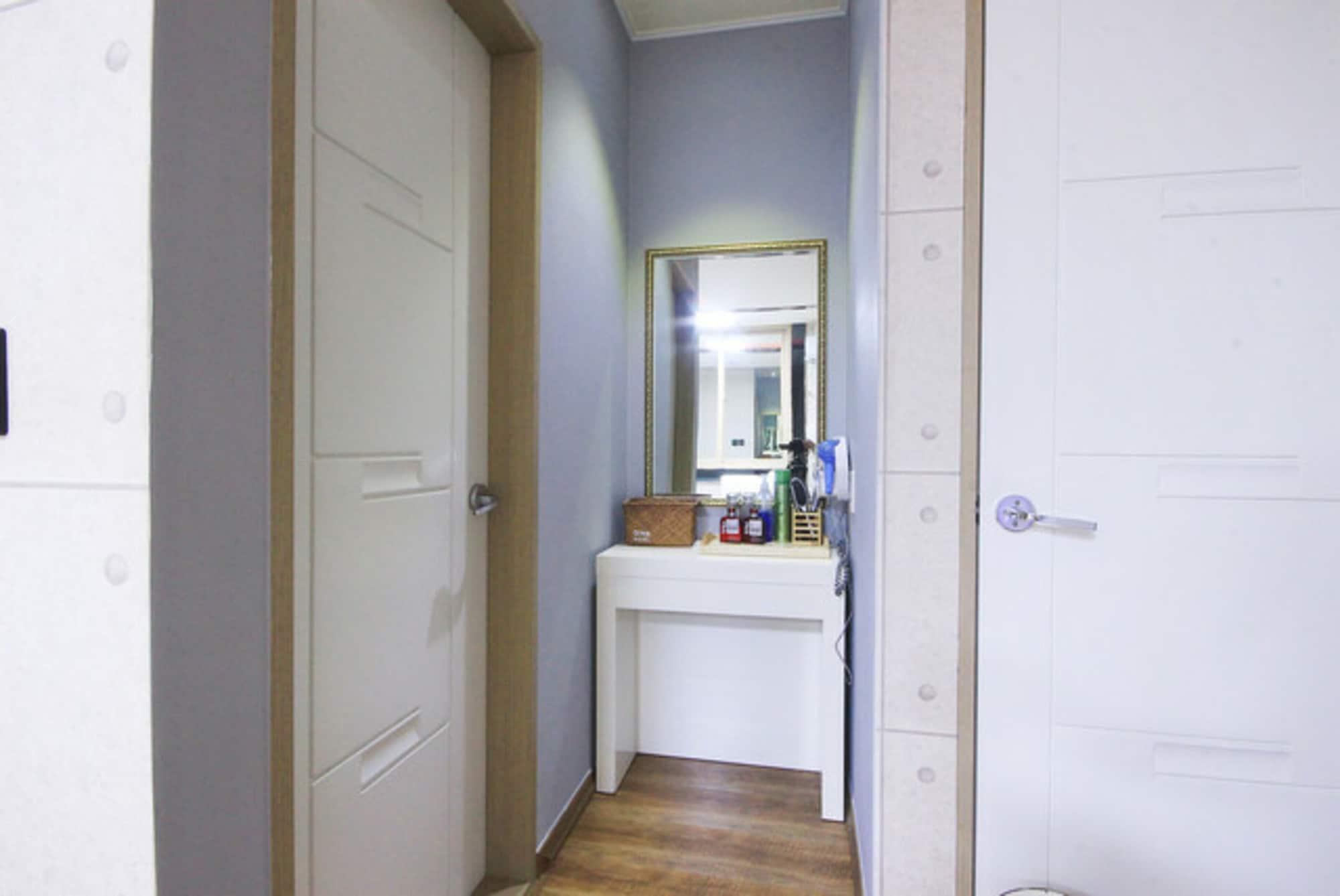 Set de Habitación One Motel