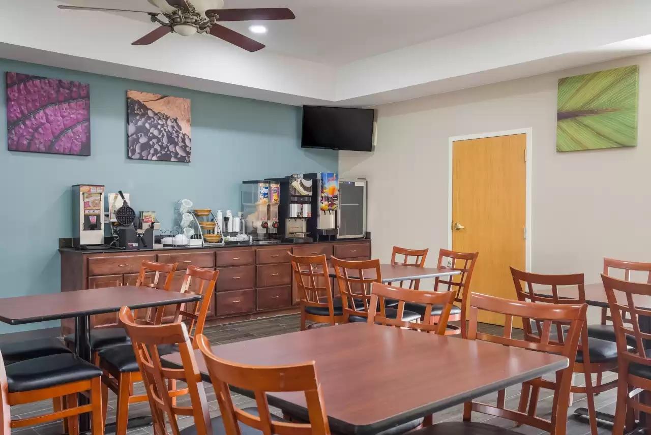 Restaurant Sleep Inn & Suites