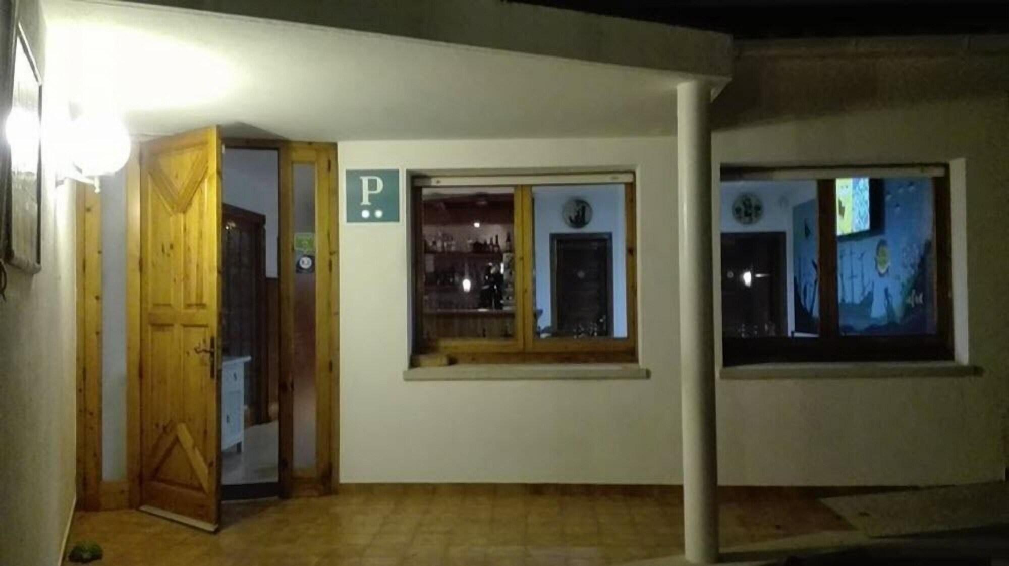 Vista Lobby Hostal Ondina