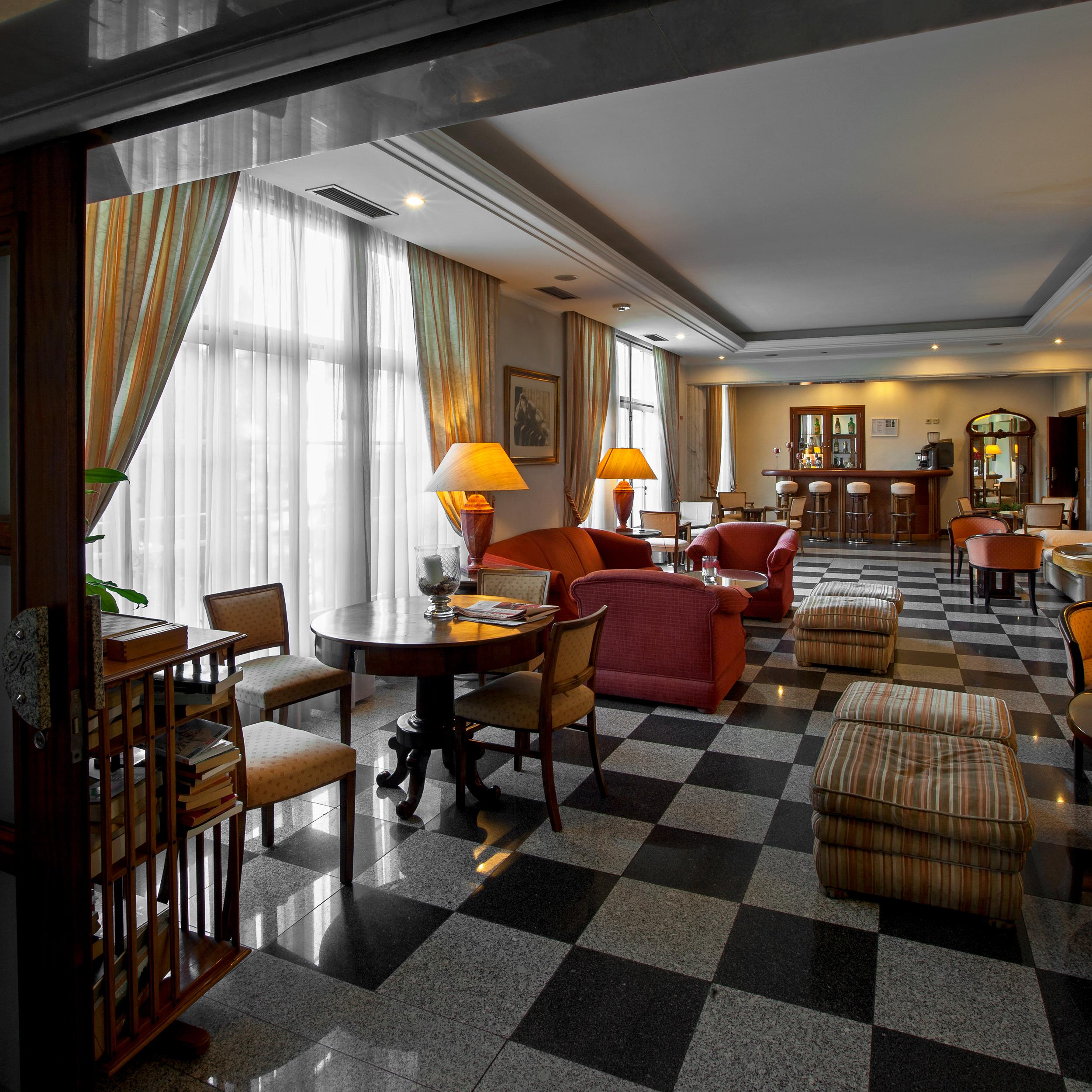 Vista Lobby Hotel Metropole
