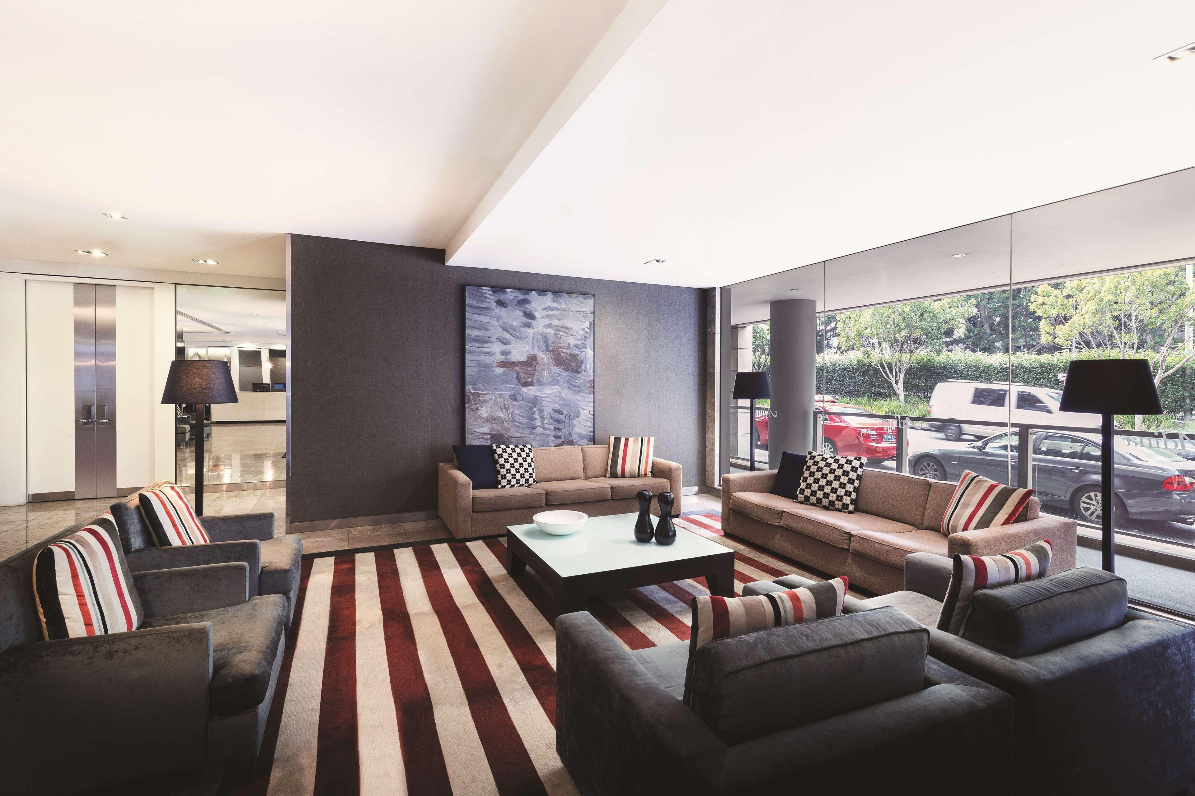 Vista Lobby Adina Sydney Darling Harbour