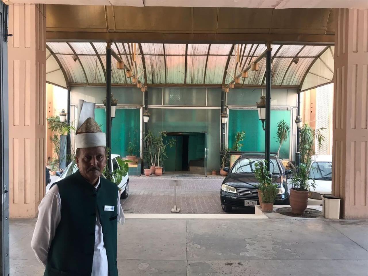 Vista Exterior Hotel Shalimar