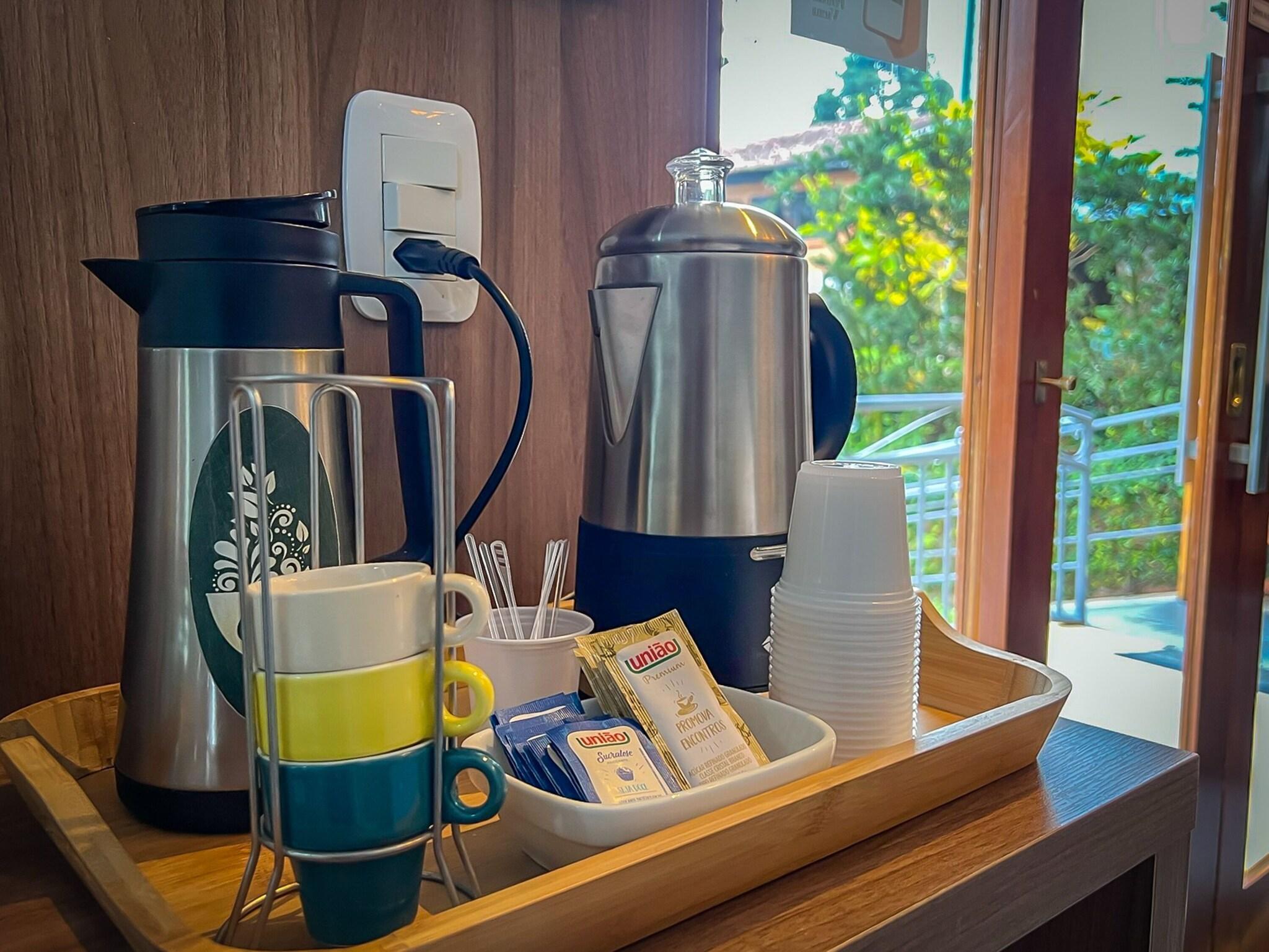 Bar/Salón Pousada Viena