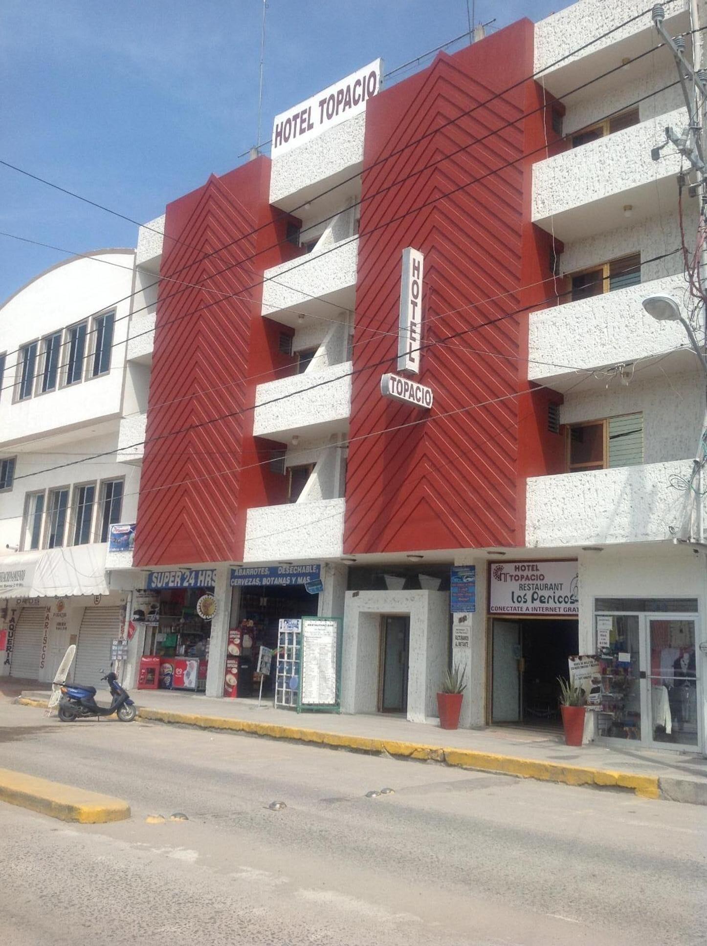 Vista Exterior Hotel Topacio