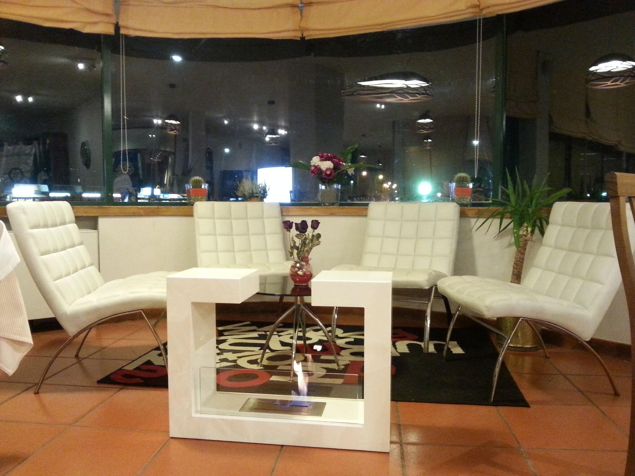 Vista Lobby Hotel Toscana