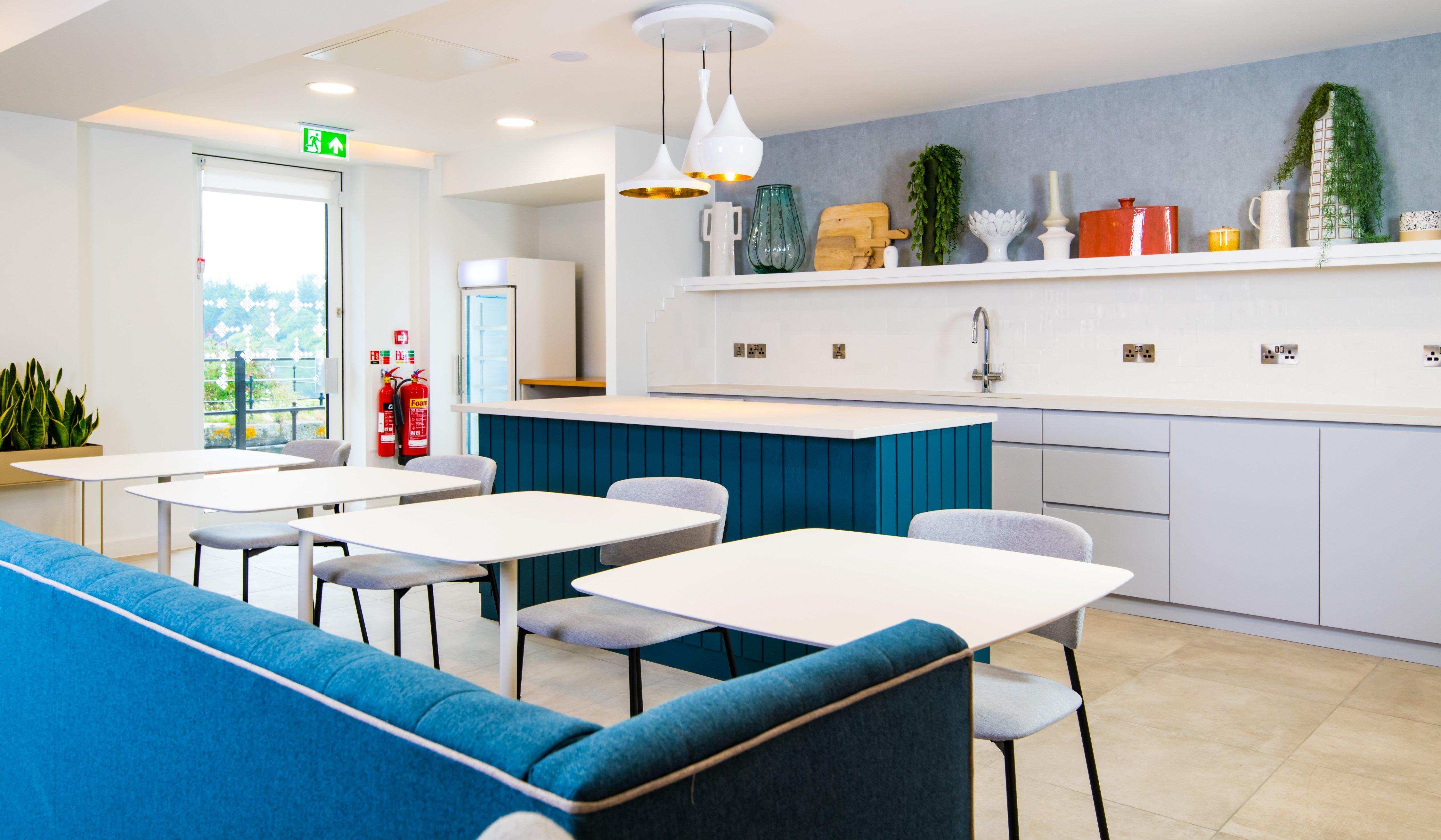 Vista Lobby Staybridge Suites Cardiff by IHG