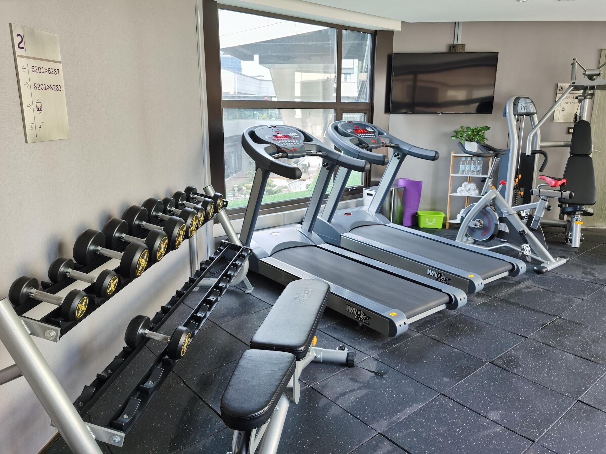 Gimnasio Mercure Shanghai NECC