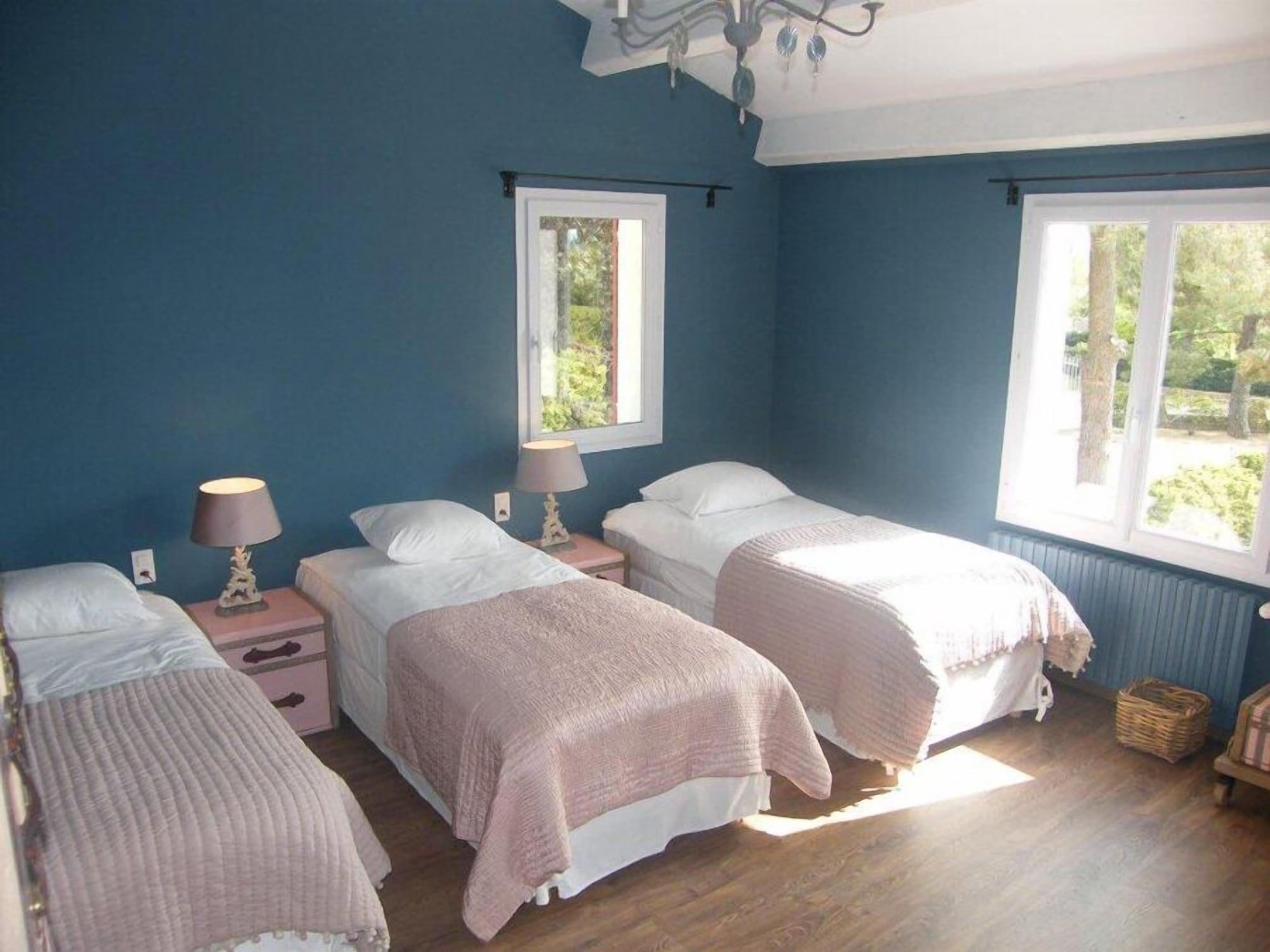 Habitación Hôtel Des Pins