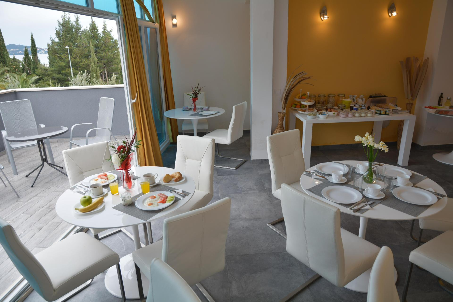 Vista Lobby Villa Avantgarde BandB