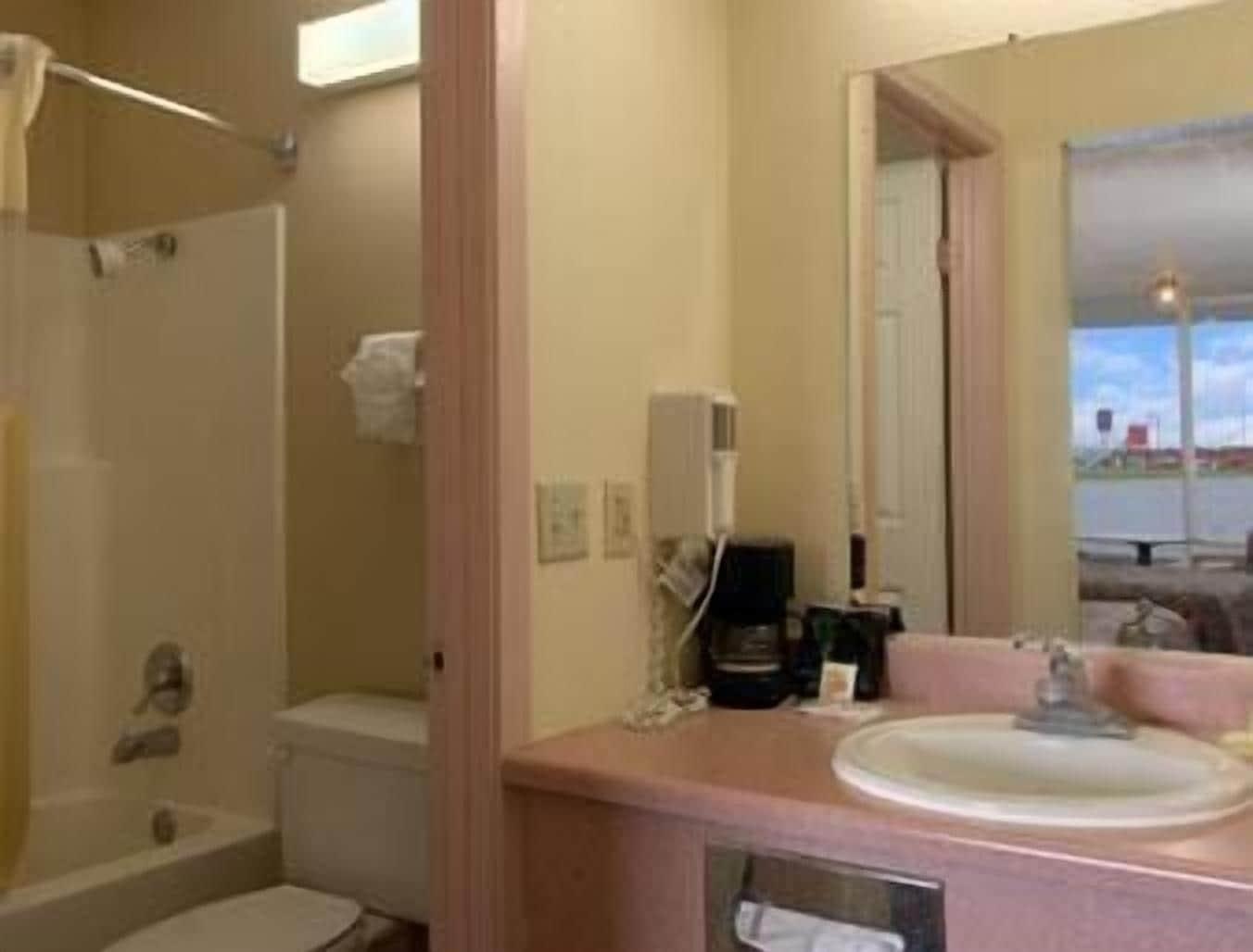 Equipamiento de Habitación Days Inn by Wyndham Newport