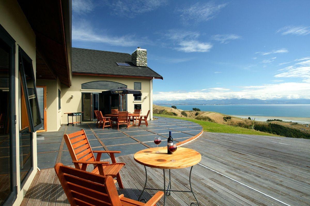 Varios Parautane Lodge