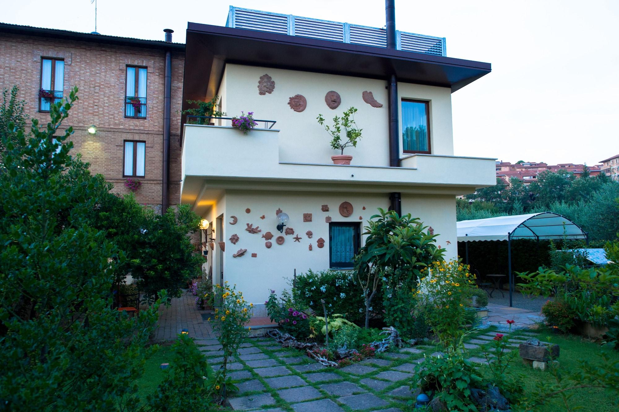 Vista Exterior Hotel Ristorante Piccolo Chianti