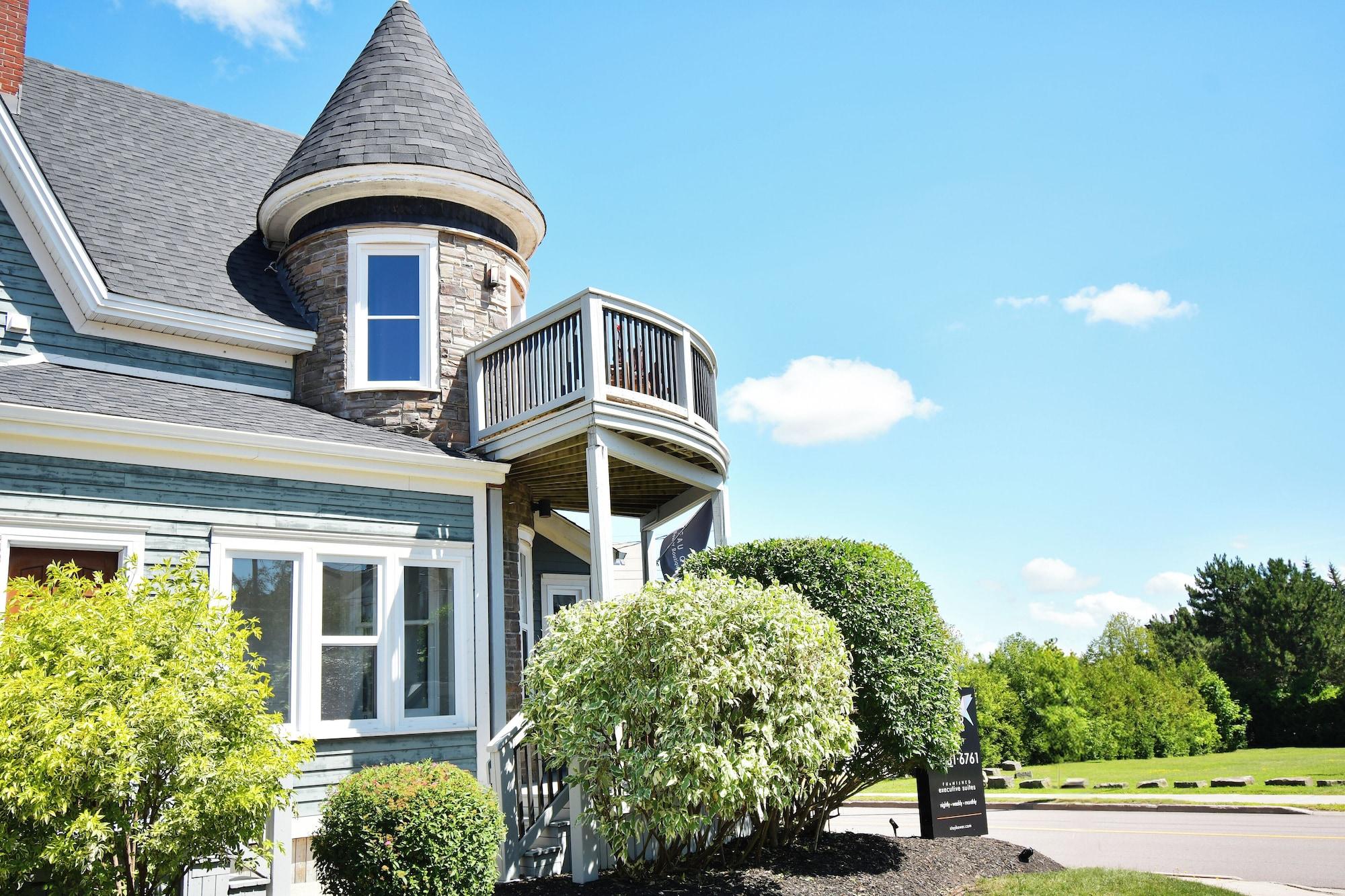 Varios Château Queen by Bower Boutique Hotels