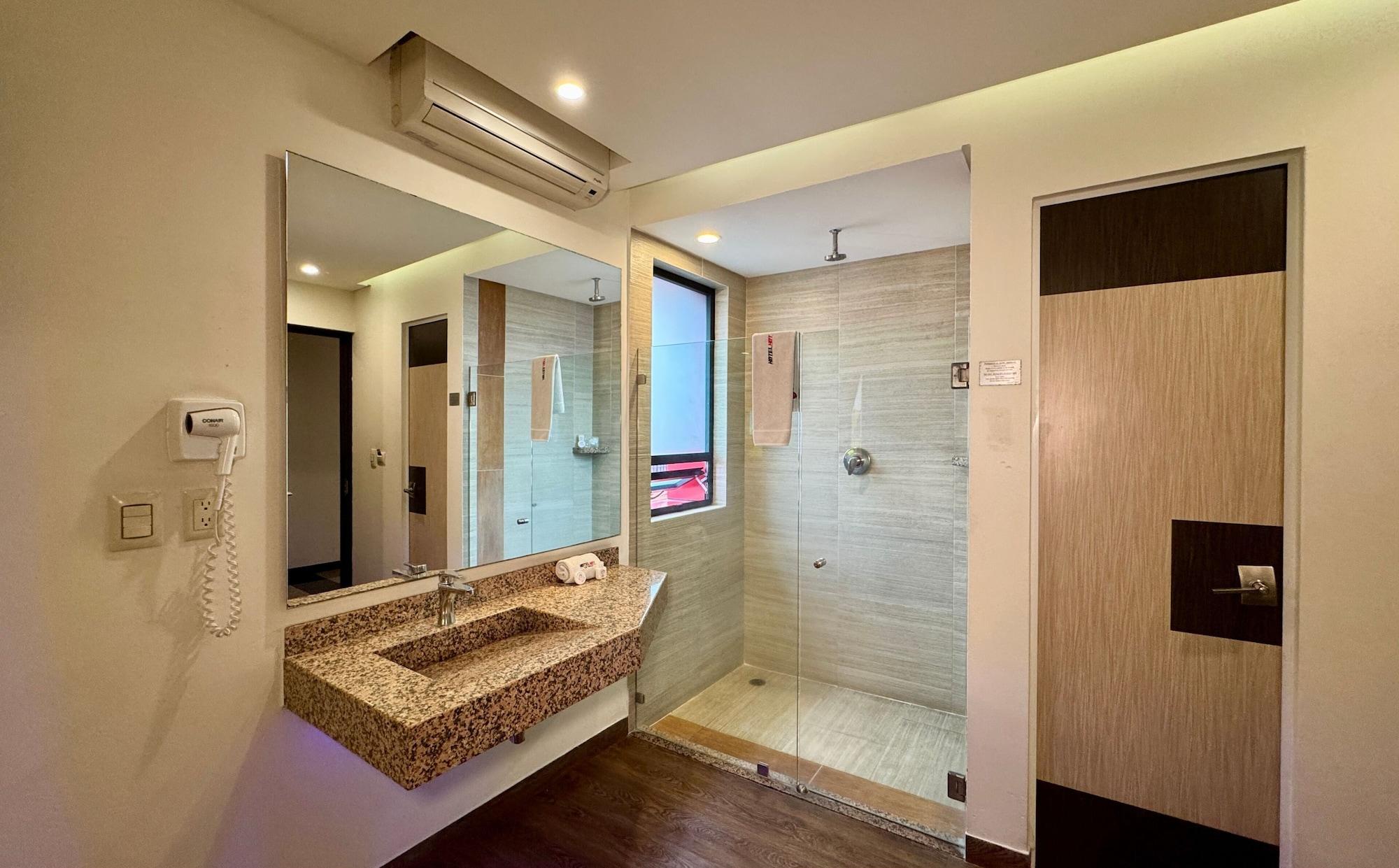 Equipamiento de Habitación Hotel La Villa - Solo Adultos