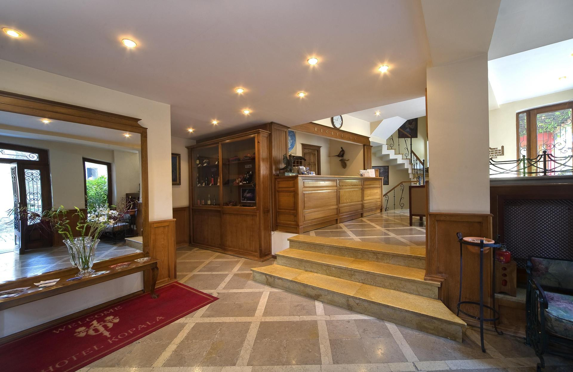 Vista Lobby Kopala Hotel