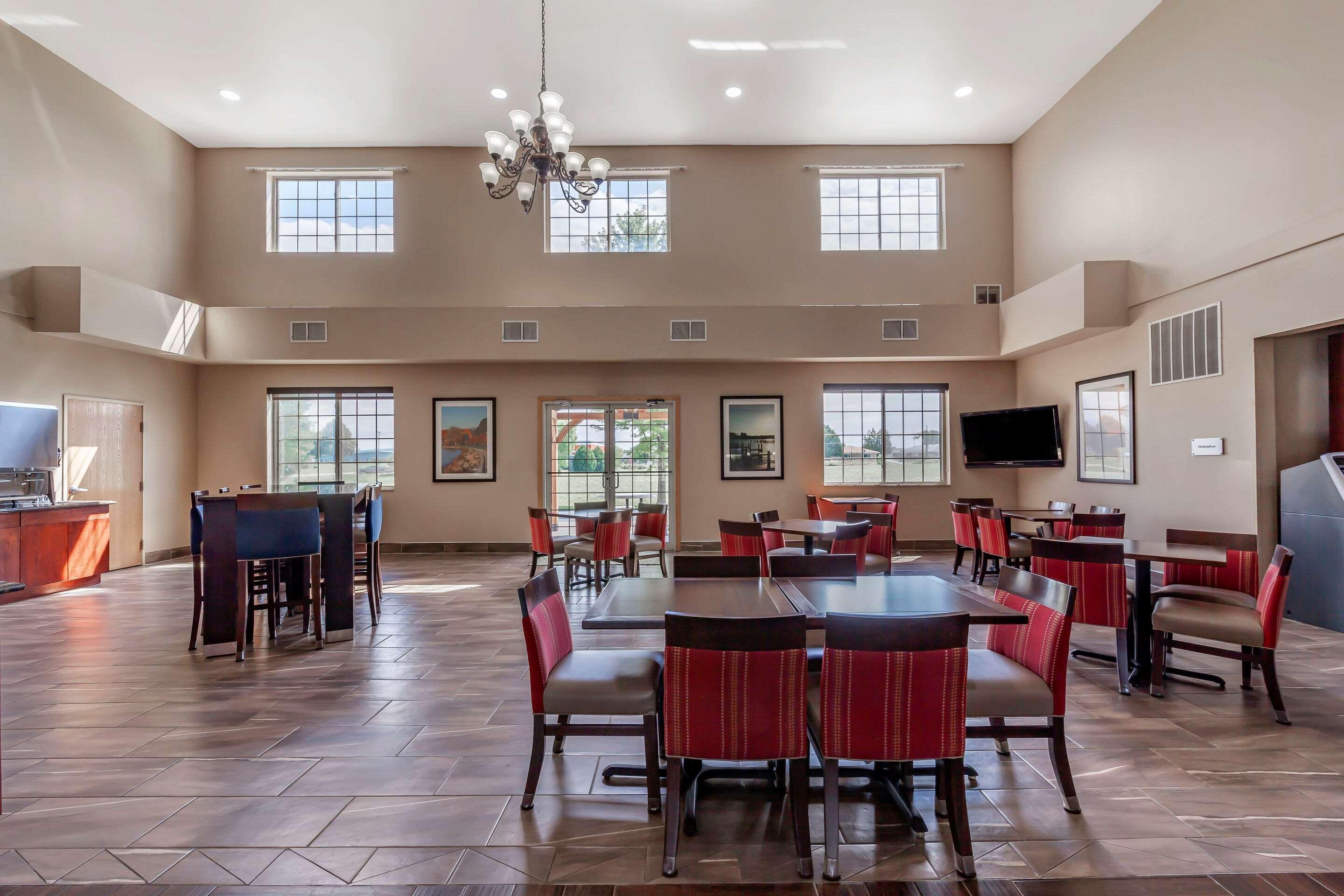 Restaurant Comfort Suites Delavan - Lake Geneva Area