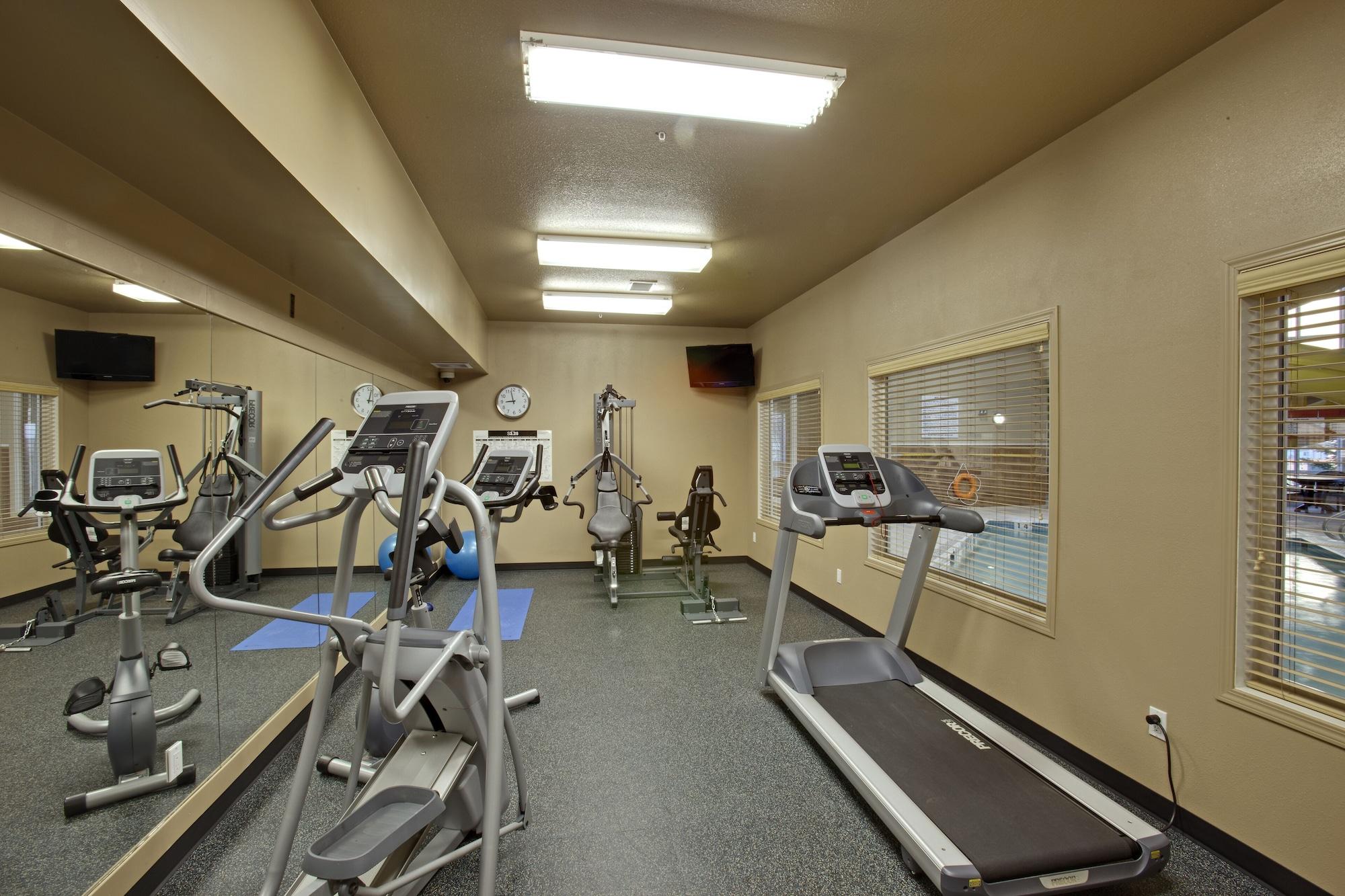 Gimnasio Quality Inn & Suites
