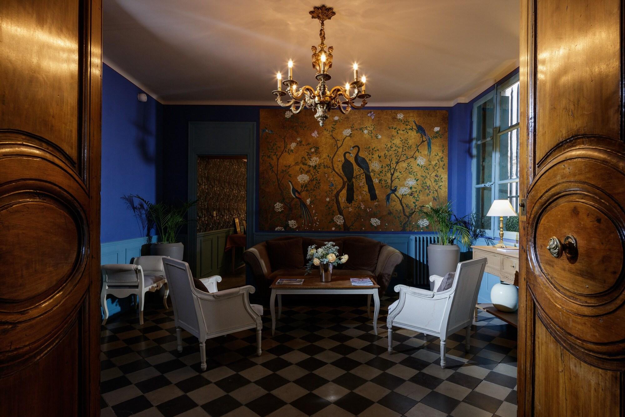 Varios Hôtel de l'Amphithéâtre