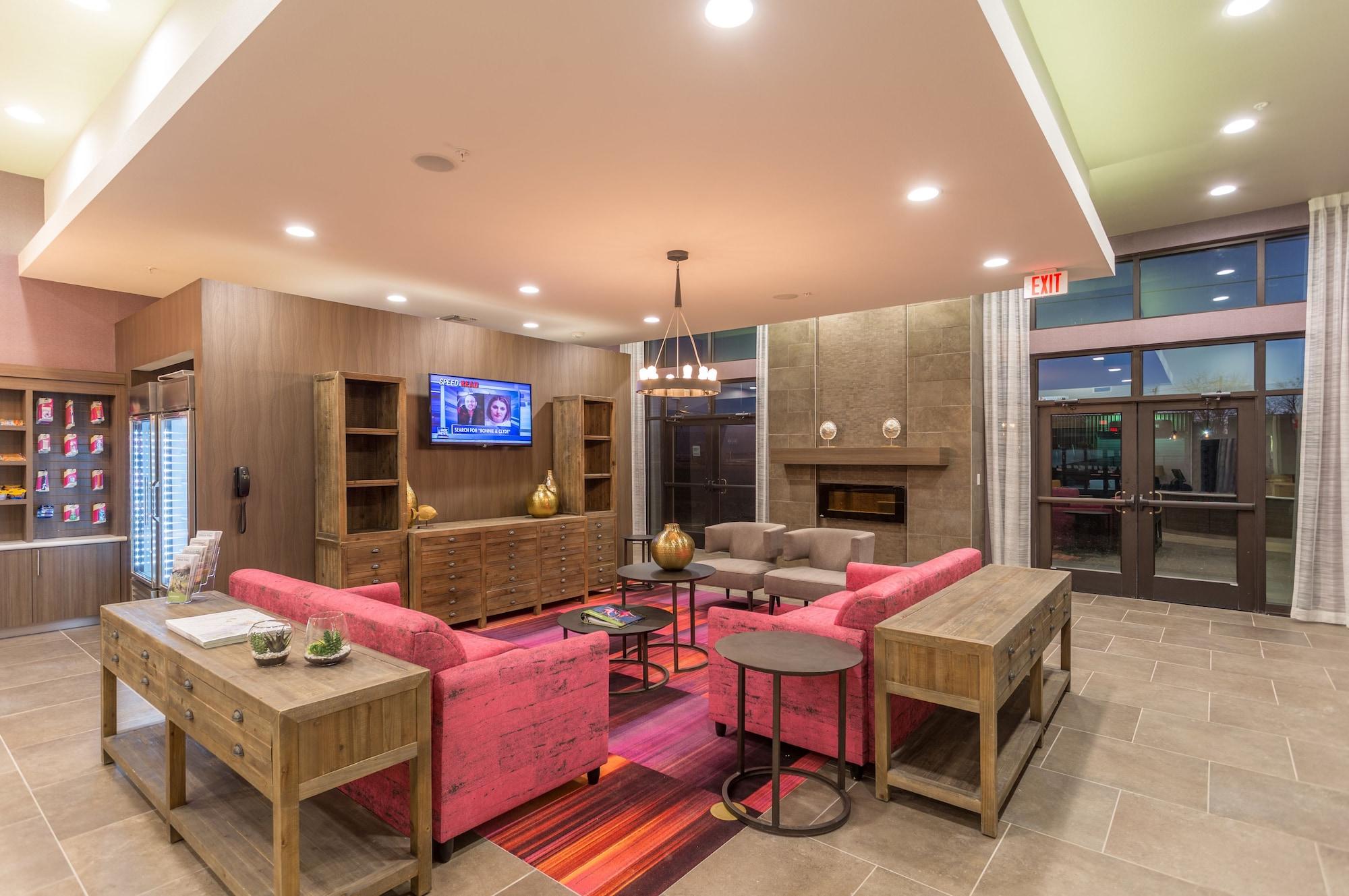 Vista Lobby Holiday Inn San Marcos-Convention CTR Area by IHG