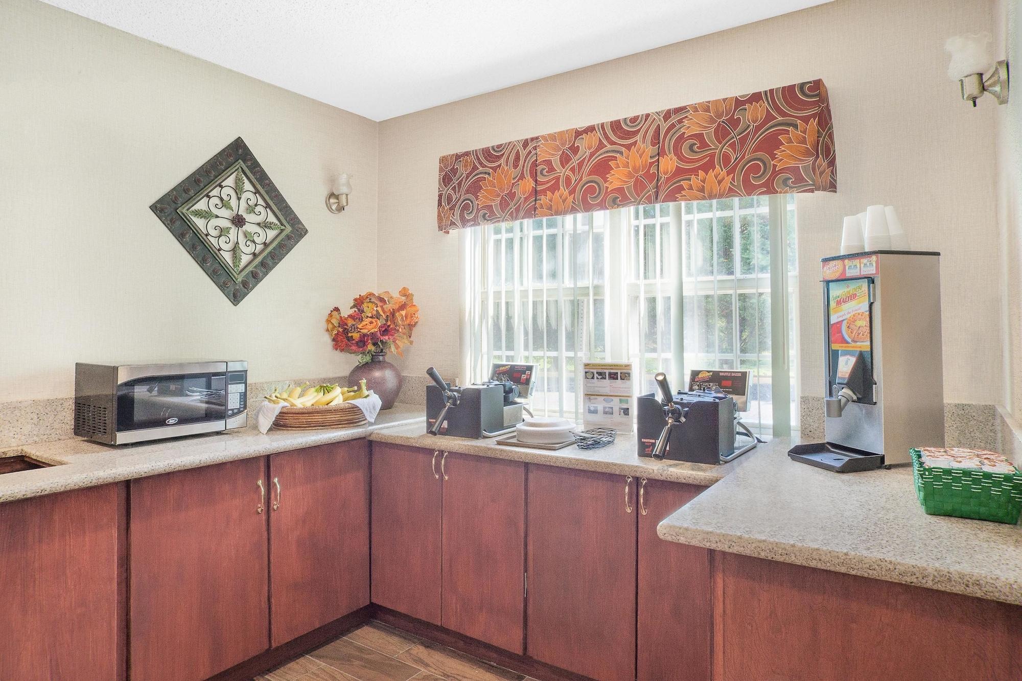 Restaurant Microtel Inn & Suites by Wyndham Salisbury