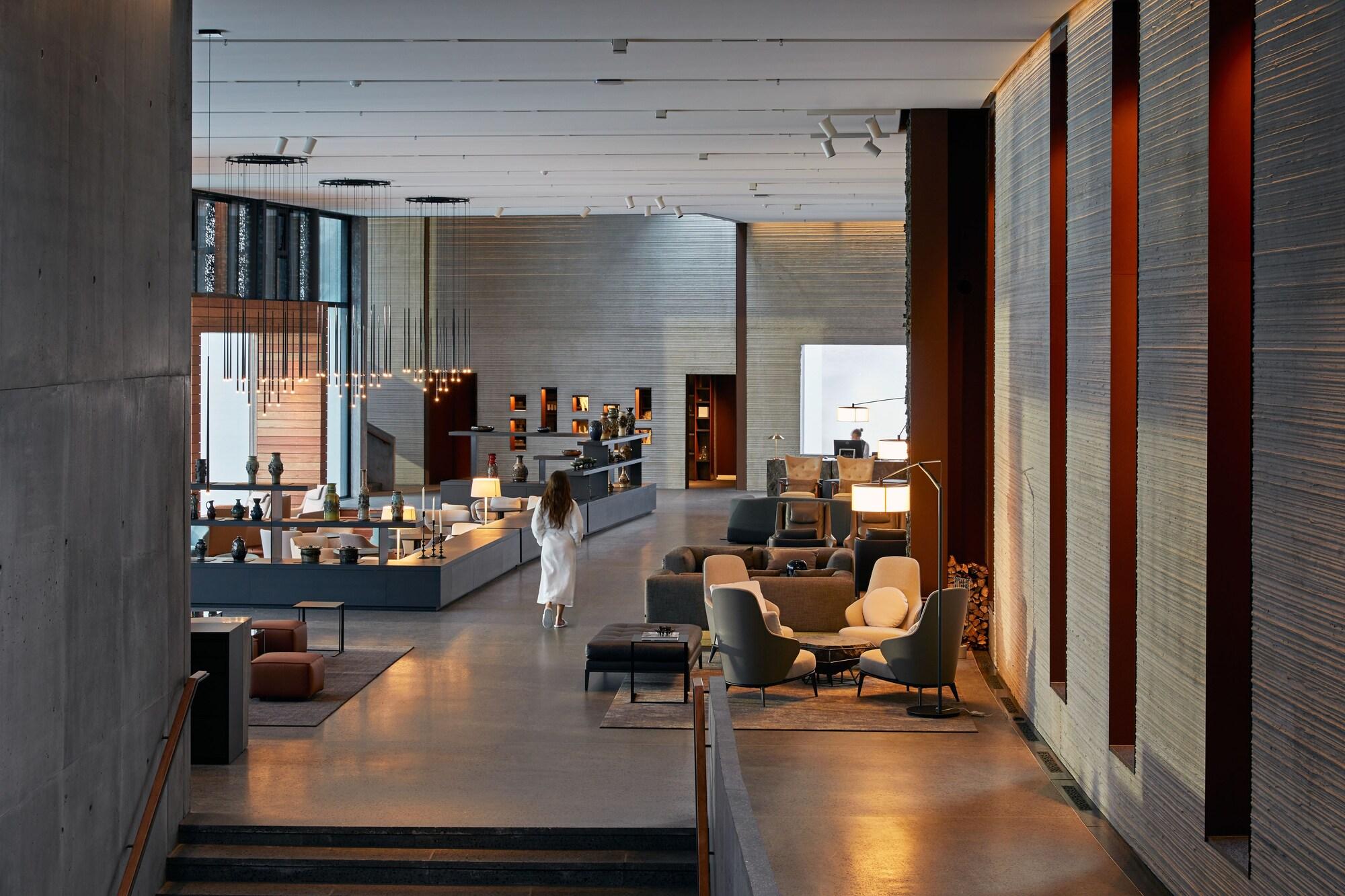 Vista Lobby The Retreat at Blue Lagoon Iceland