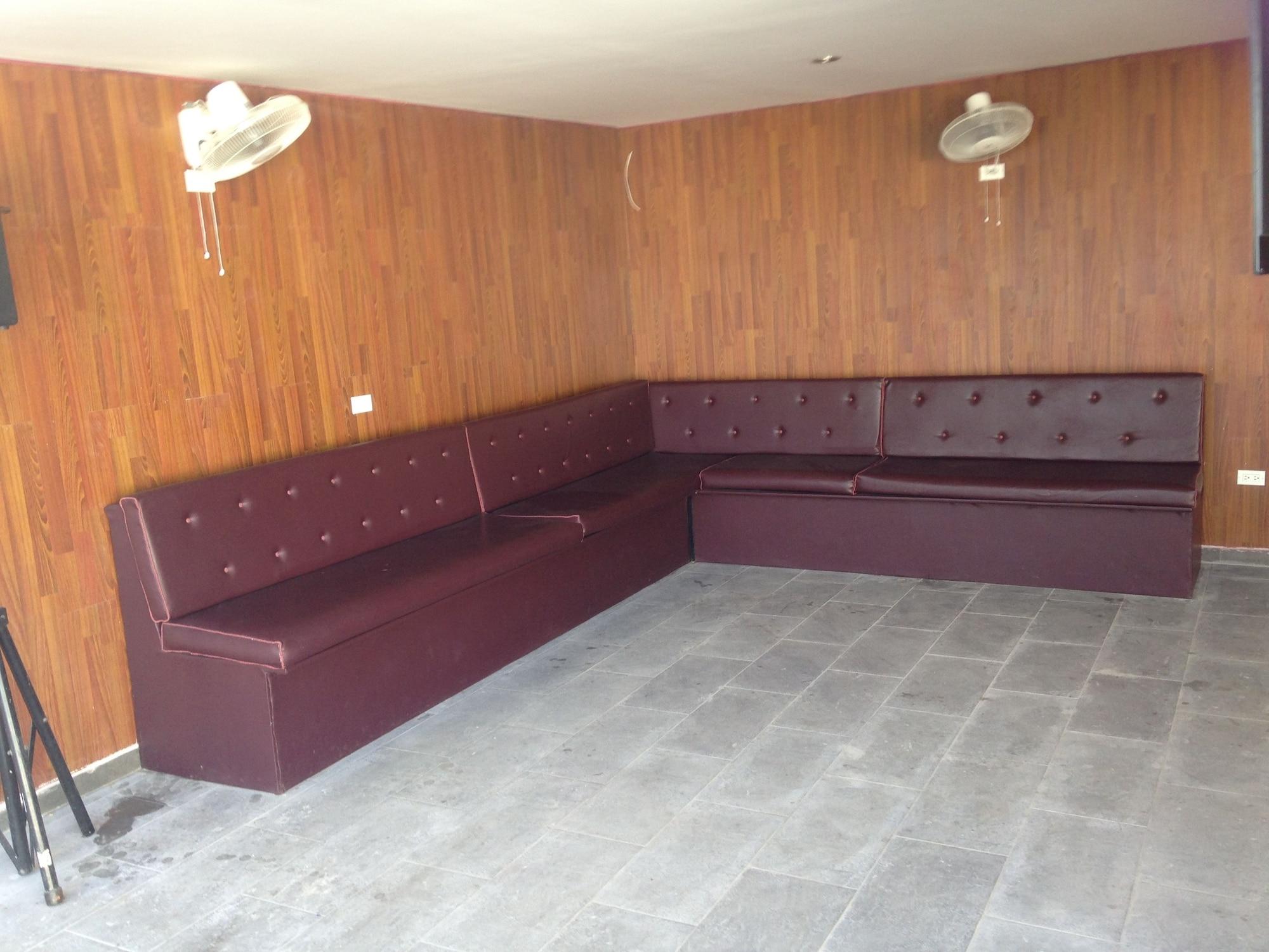 Vista Lobby Sunshine Hotel Tabarre