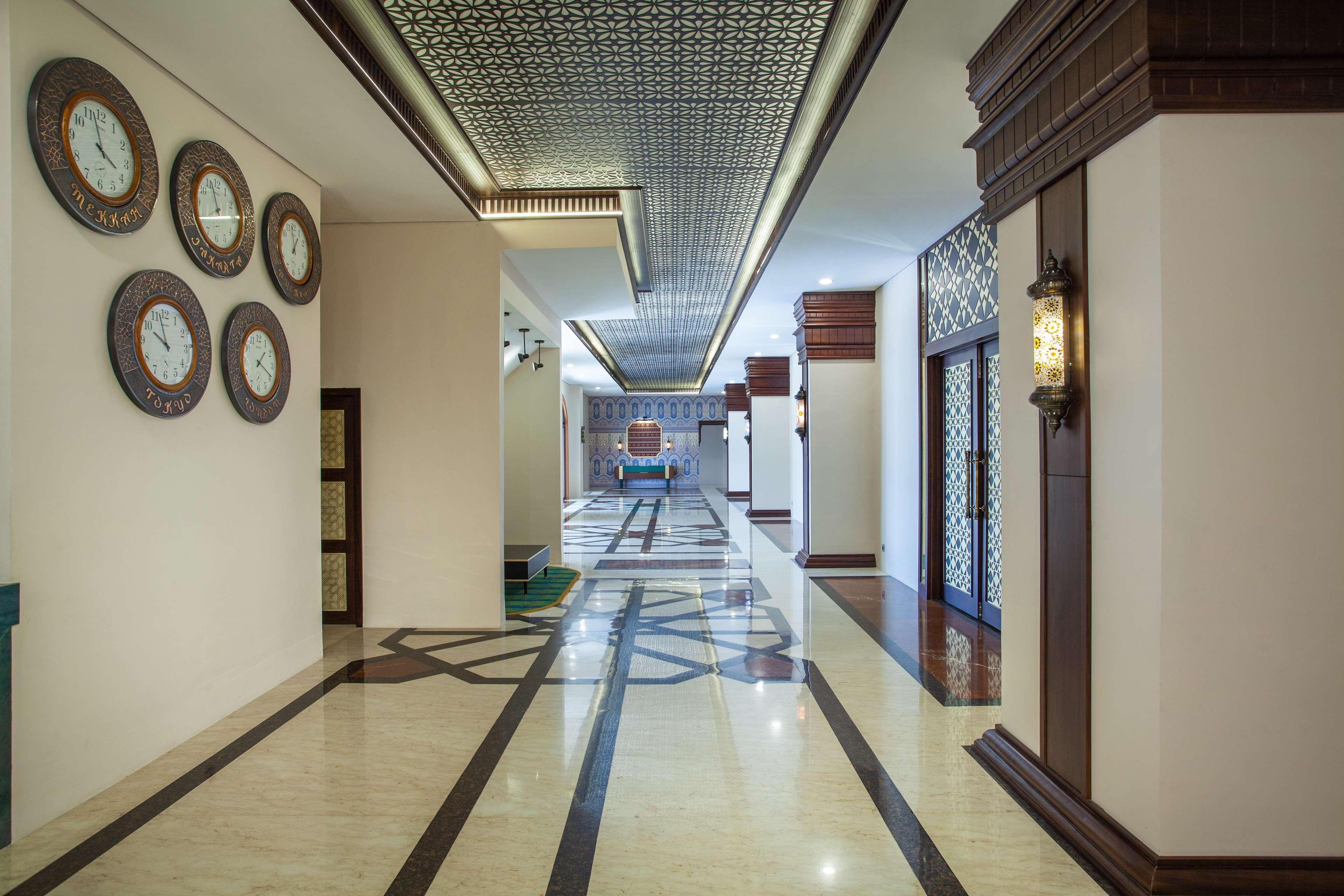 Vista Lobby Alhambra Hotel & Convention, BW Signature Collecti