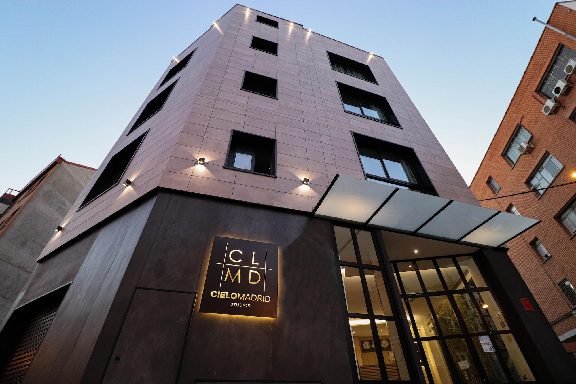 Vista Exterior CIELO Madrid Studios