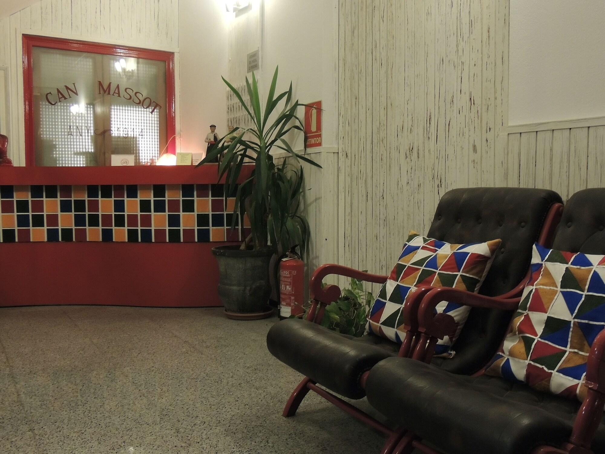 Vista Lobby Can Massot