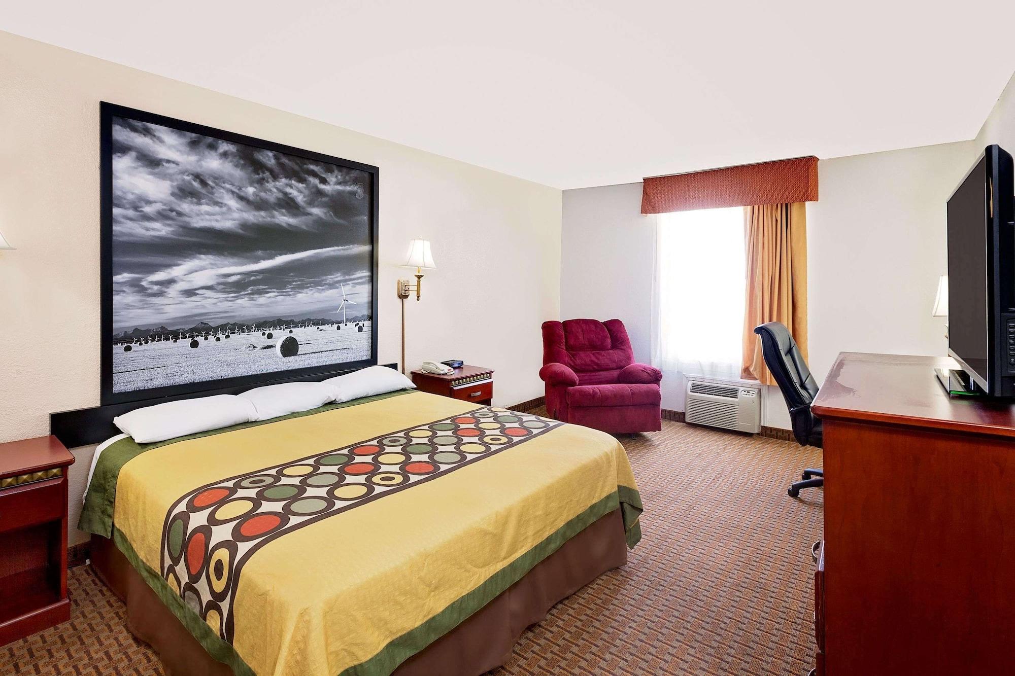 Habitación Super 8 by Wyndham Plainview