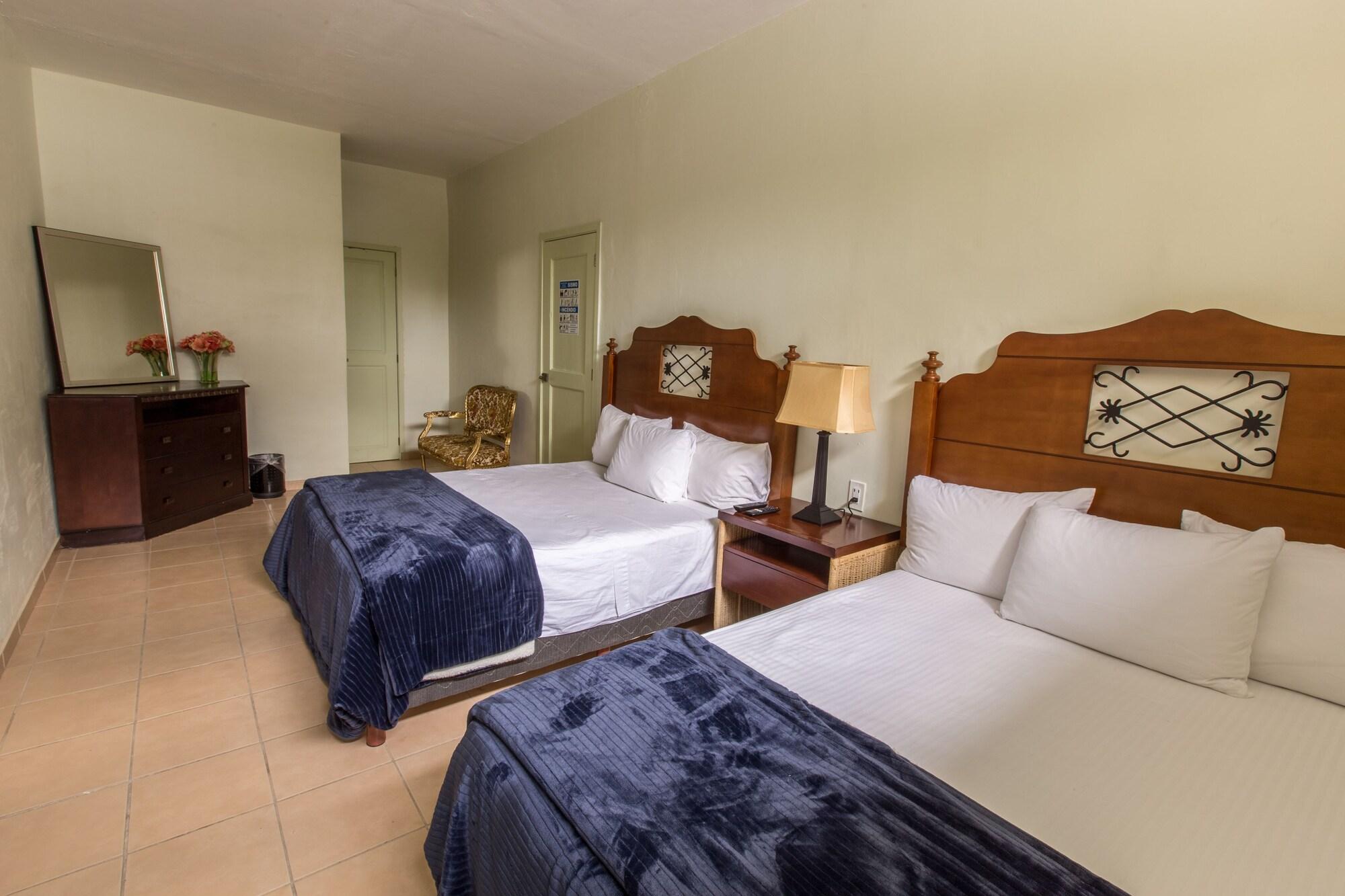 Varios Casa Bruselas Clasica