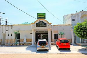 Alojamiento - Hotel Las Brisas