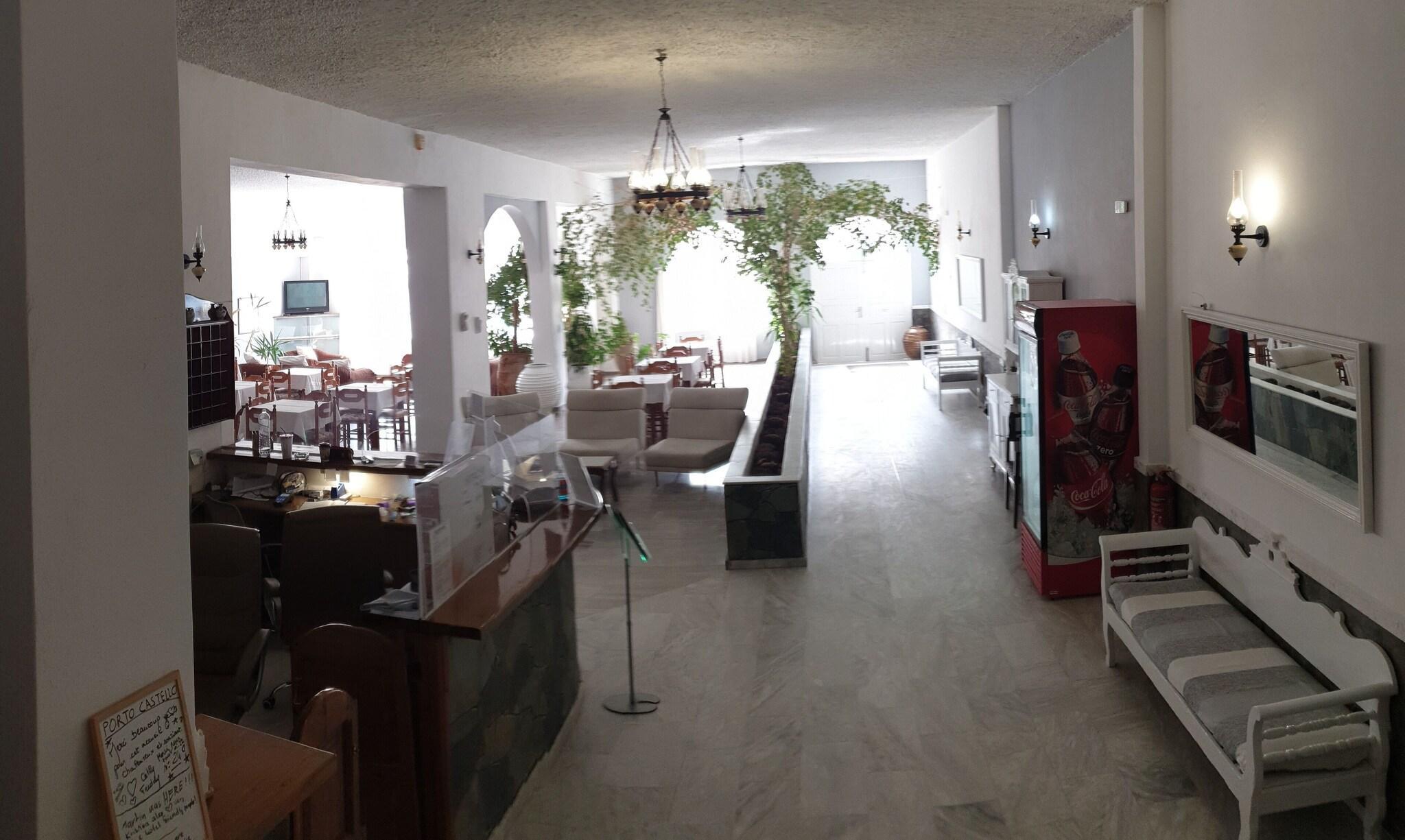 Vista Lobby Porto Castello
