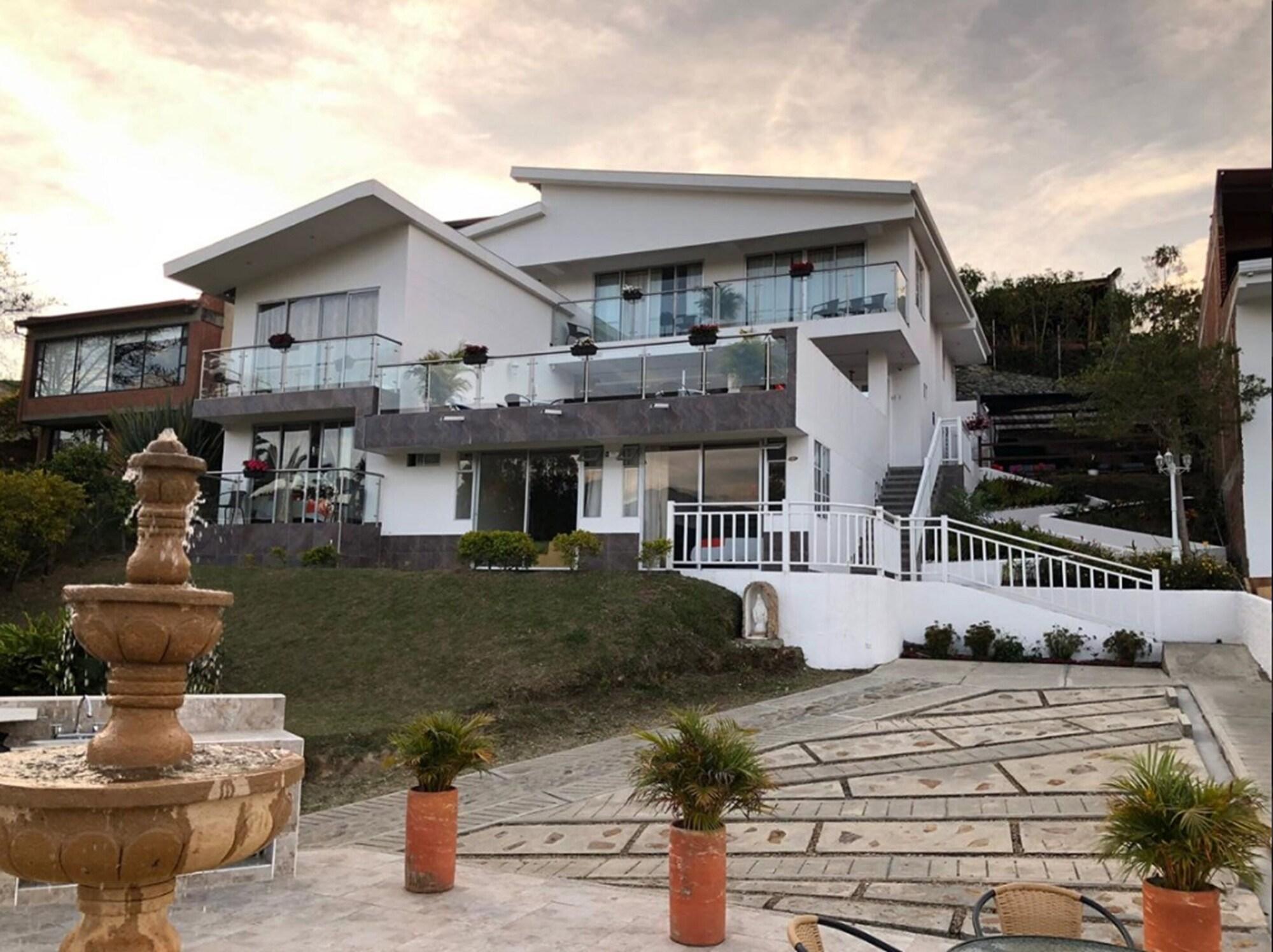 Vista Exterior Hotel Boutique Palmas de Salento