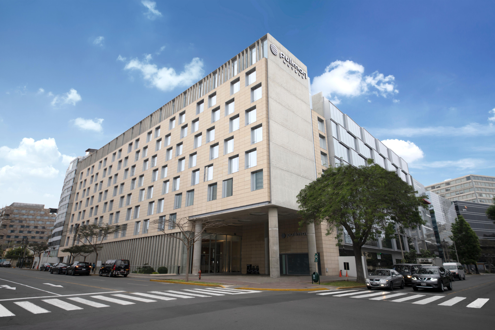 Vista Exterior Hotel Pullman Lima San Isidro
