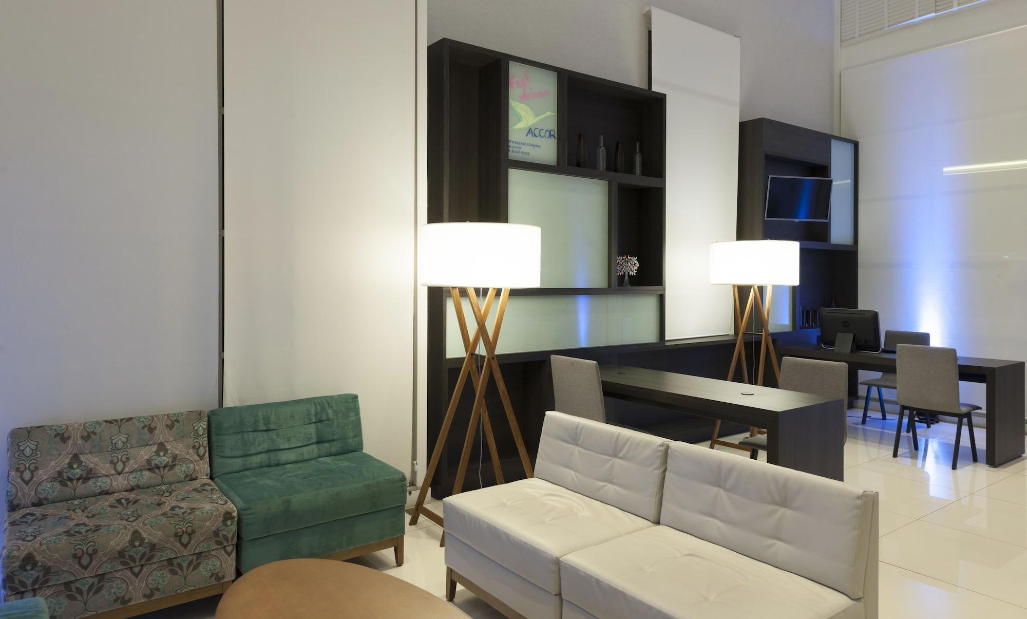 Vista Lobby Mercure Campinas Hotel