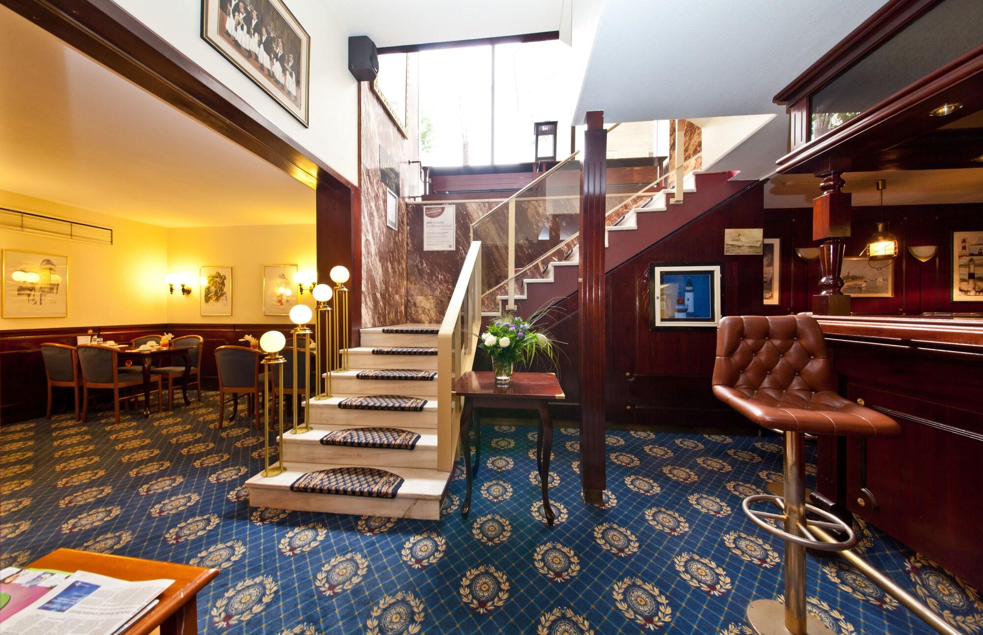 Bar/Salón Hotel Leonet