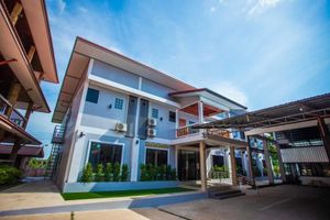 Alojamiento - Nakarin Hotel