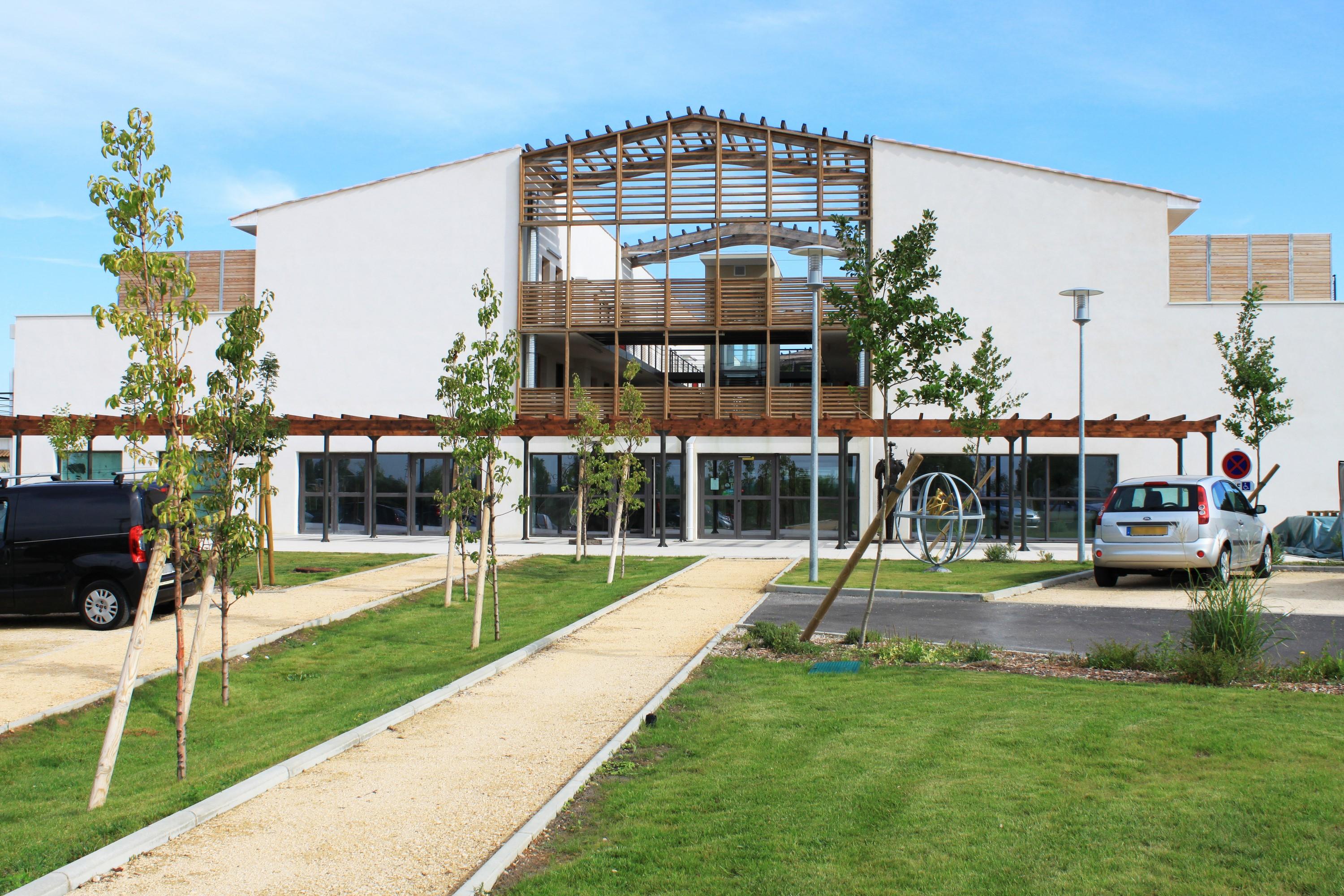 Vista Exterior Adonis Aix En Provence