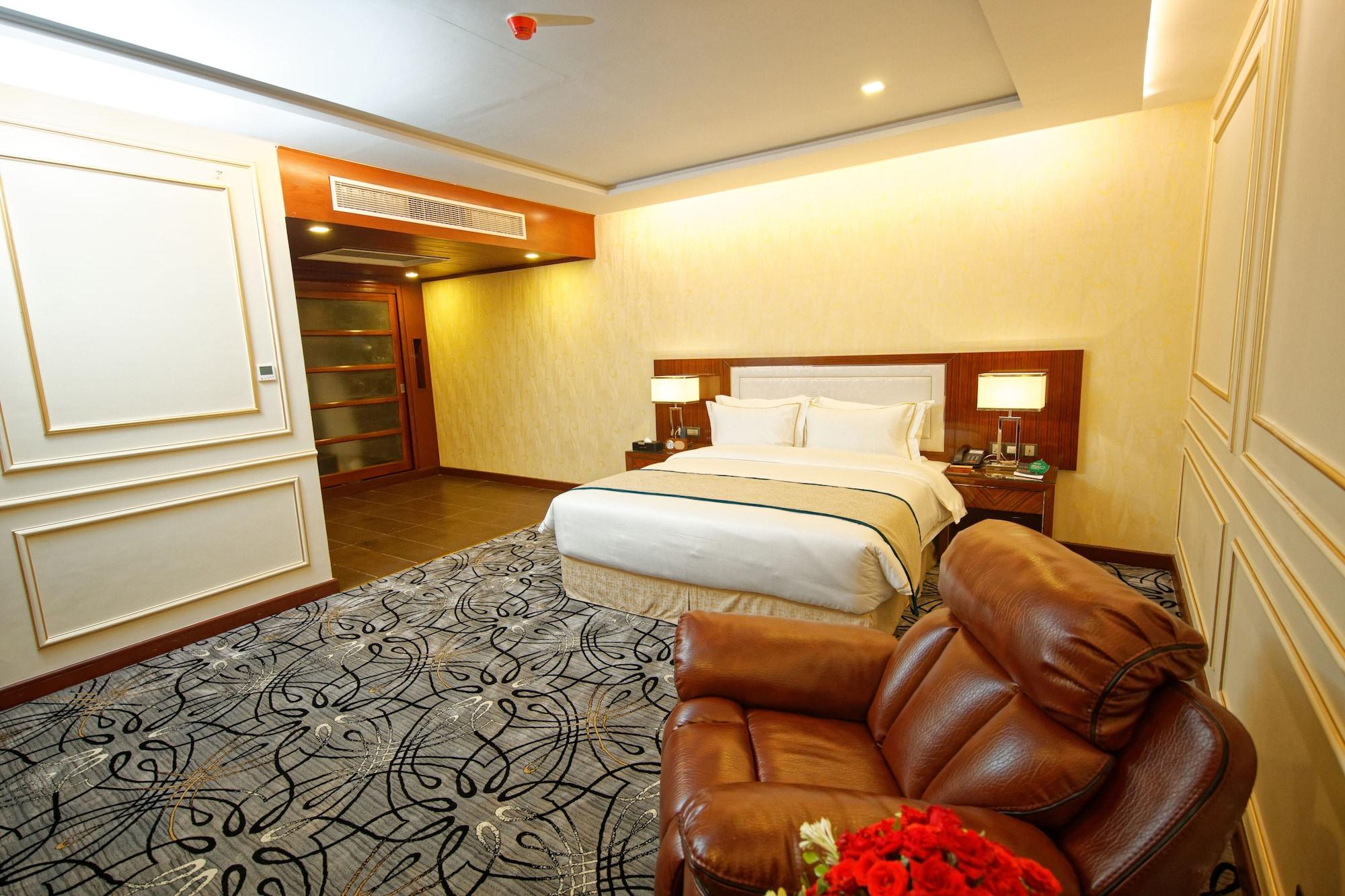 Habitación Royal Swiss Lahore