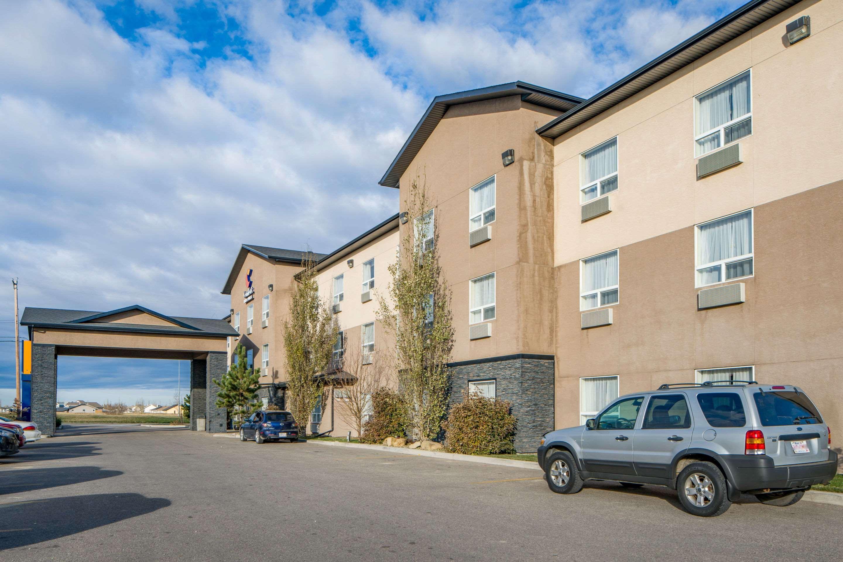 Vista Exterior Prairie Moon Inn Sylvan Lake