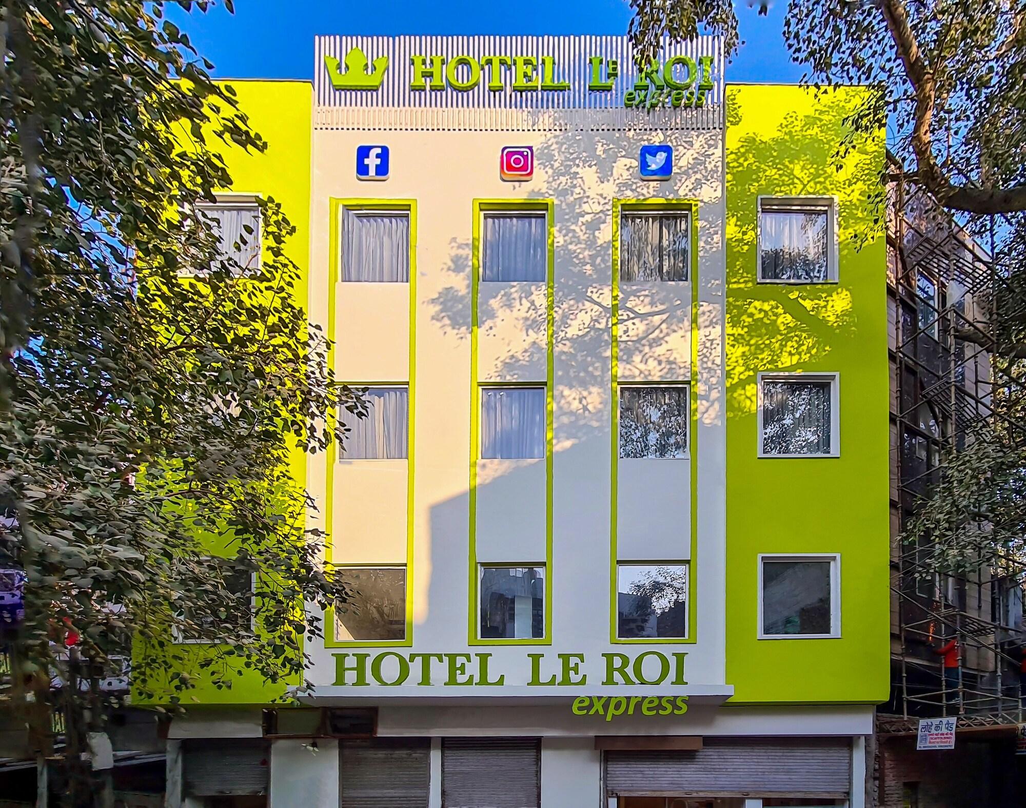 Varios Le ROI Express Paharganj