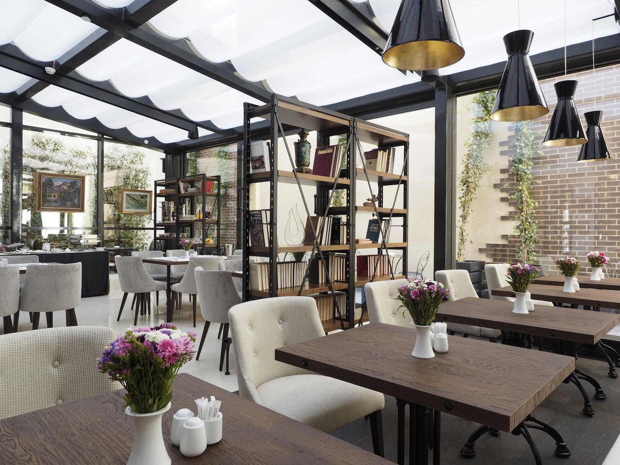 Restaurant Envoy Hotel Belgrade