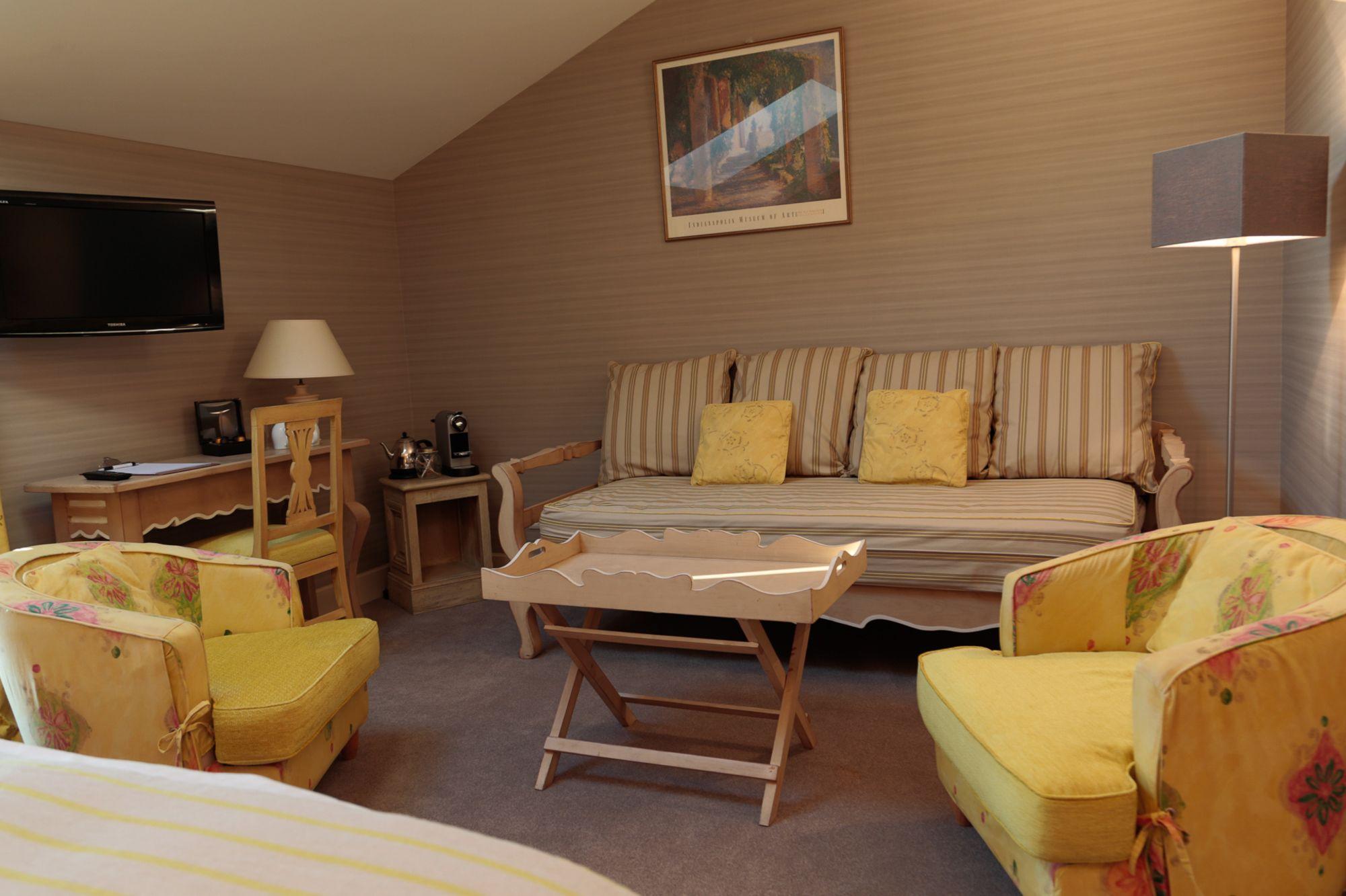 Comodidades del Alojamiento Hotel Le Square