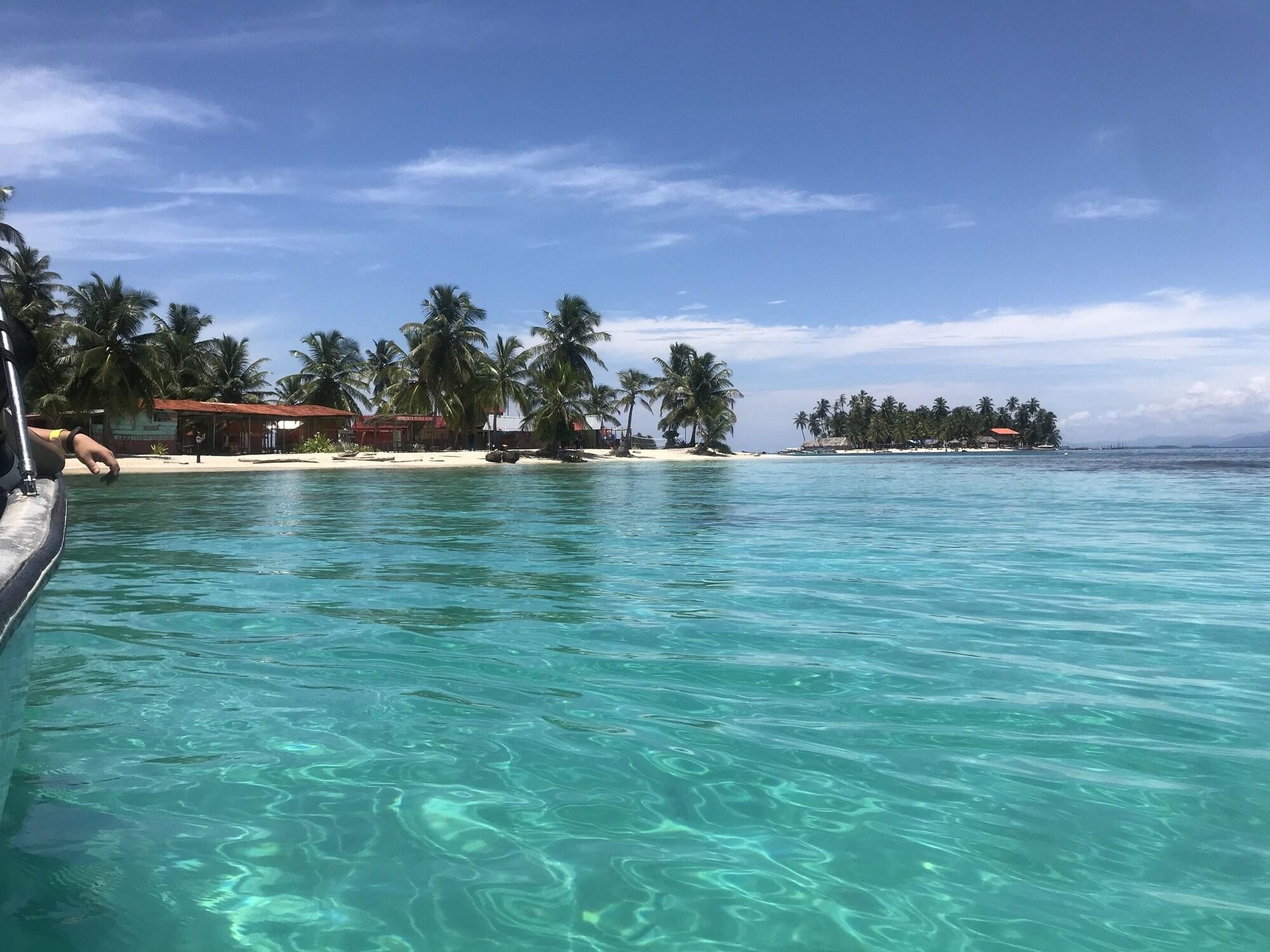 Vista Exterior Hotel El Porvenir